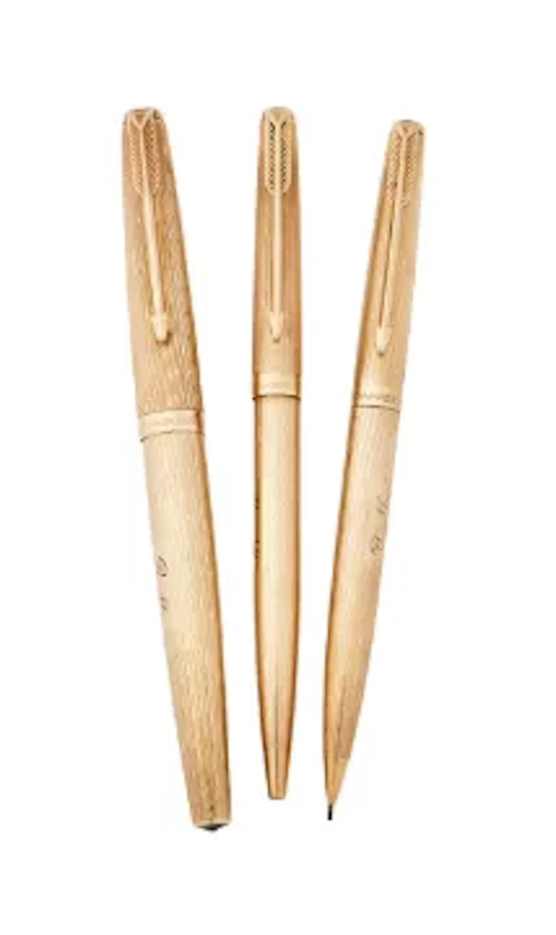 PARKER, A 9 CARAT GOLD FOUNTAIN PEN, BALLPOINT PEN AND PROPELLING PENCIL