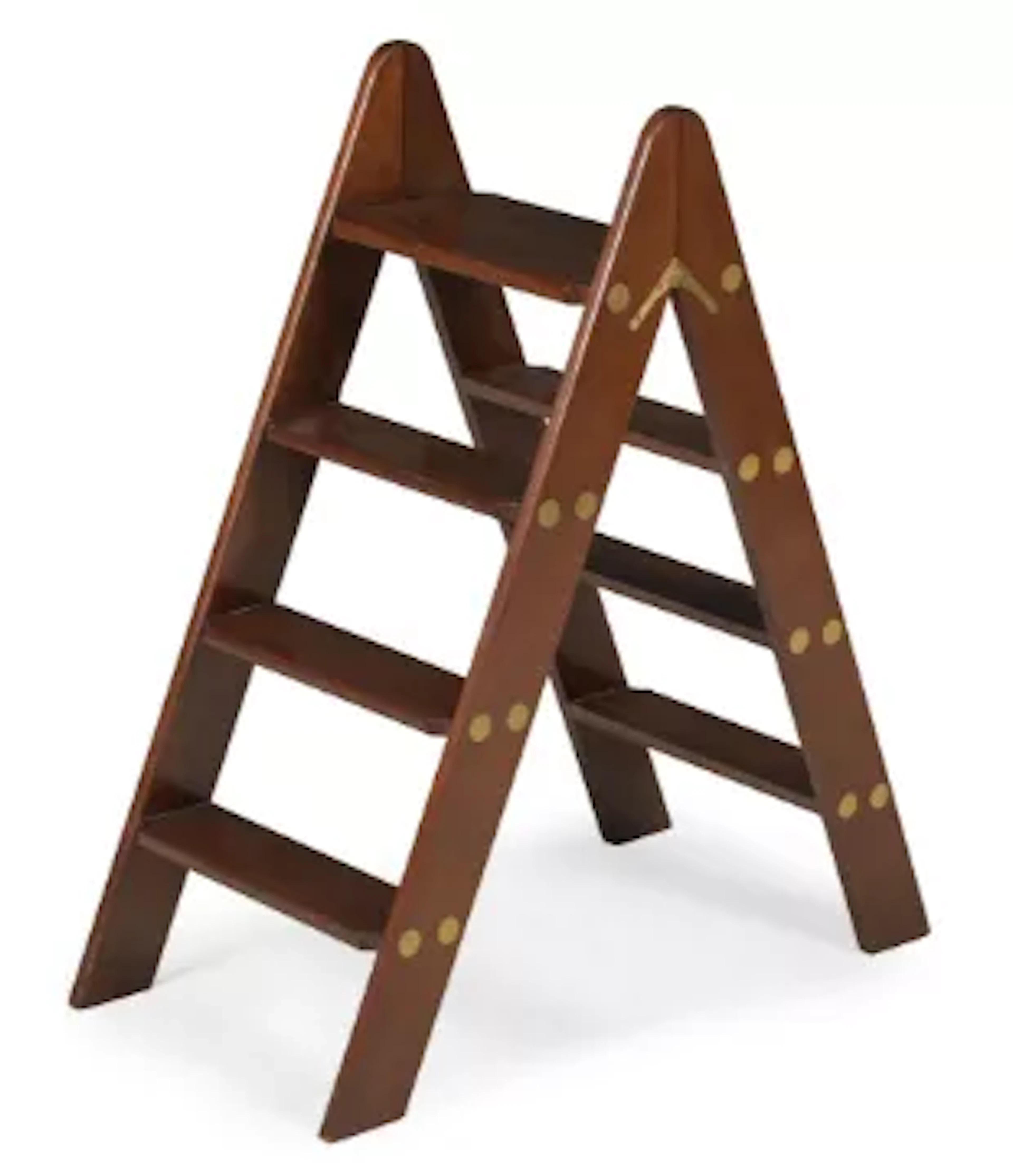 A FLIGHT OF MAHOGANY FOLDING LIBRARY STEPS, FIRST HALF 20TH CENTURY