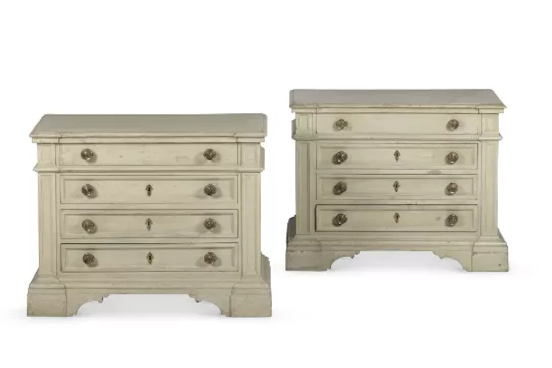 A PAIR OF PALE GREEN PAINTED CHESTS, ITALIAN, LATE 20TH CENTURY