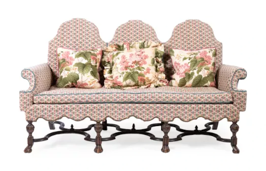 A WALNUT TRIPLE BACK SOFA, IN WILLIAM AND MARY STYLE, EARLY 20TH CENTURY