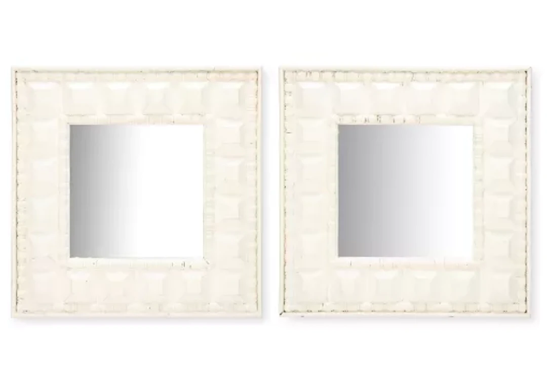A PAIR OF WHITE PAINTED CARVED WOOD MIRRORS, MODERN