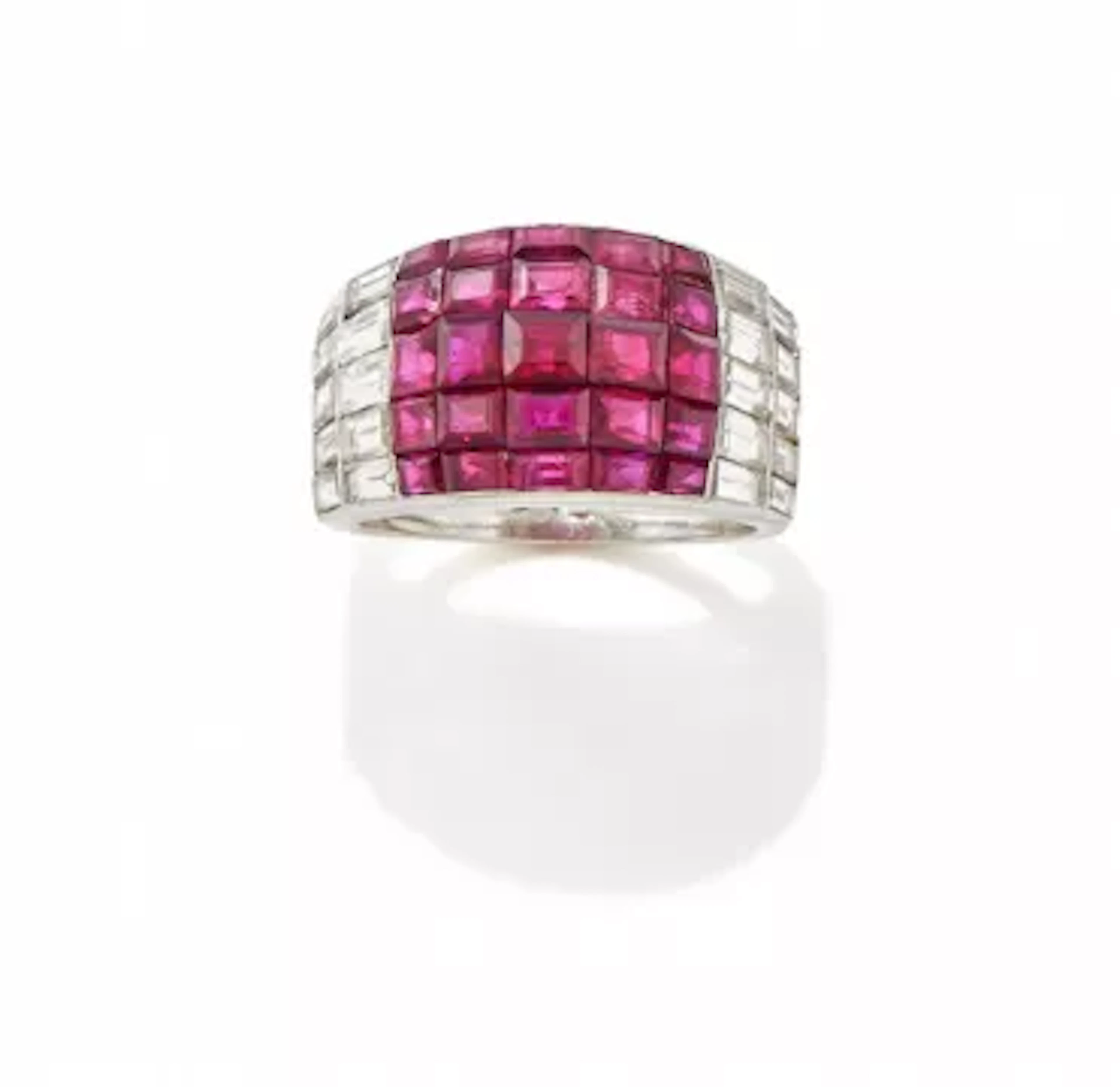 A 1950S RUBY AND DIAMOND DRESS RING