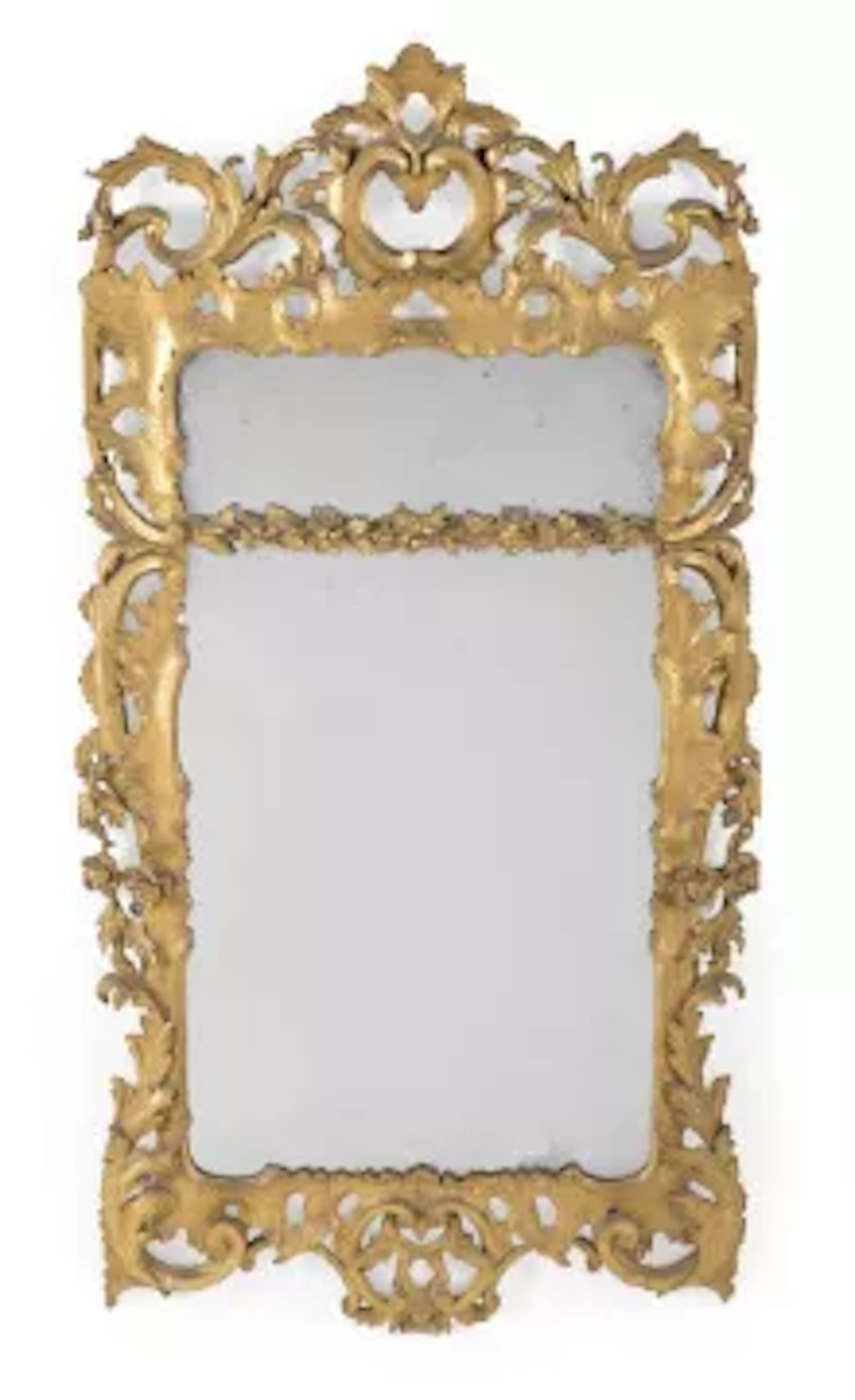 A GEORGE III CARVED GILTWOOD MIRROR, IN THE MANNER OF THOMAS CHIPPENDALE