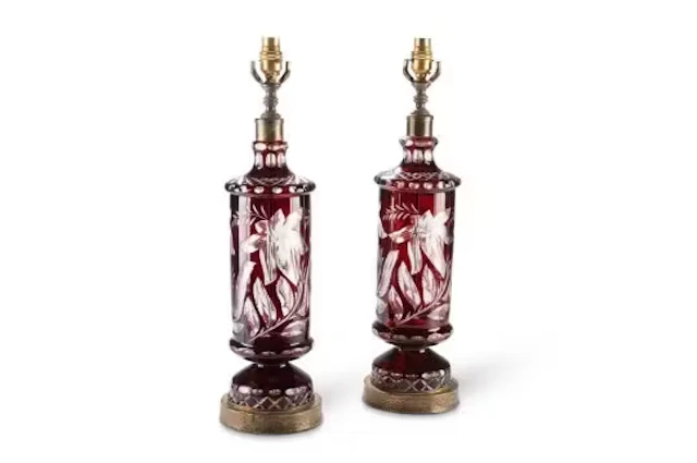 A PAIR OF RUBY AND CLEAR FLASHED GLASS TABLE LAMPS, LATE 19TH CENTURY