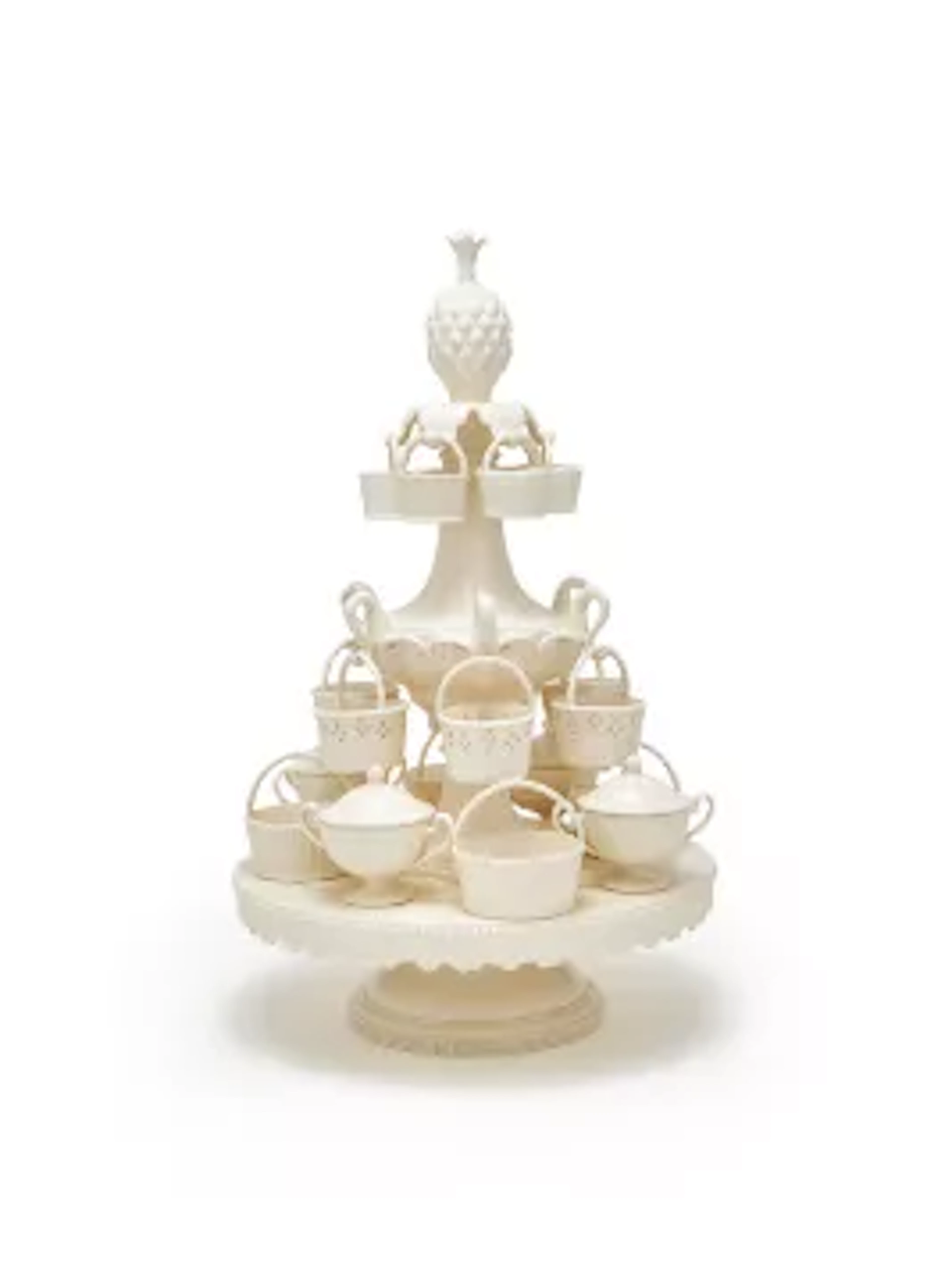 A WEDGWOOD CREAMWARE (QUEEN'S WARE) EPERGNE, LATE 20TH CENTURY