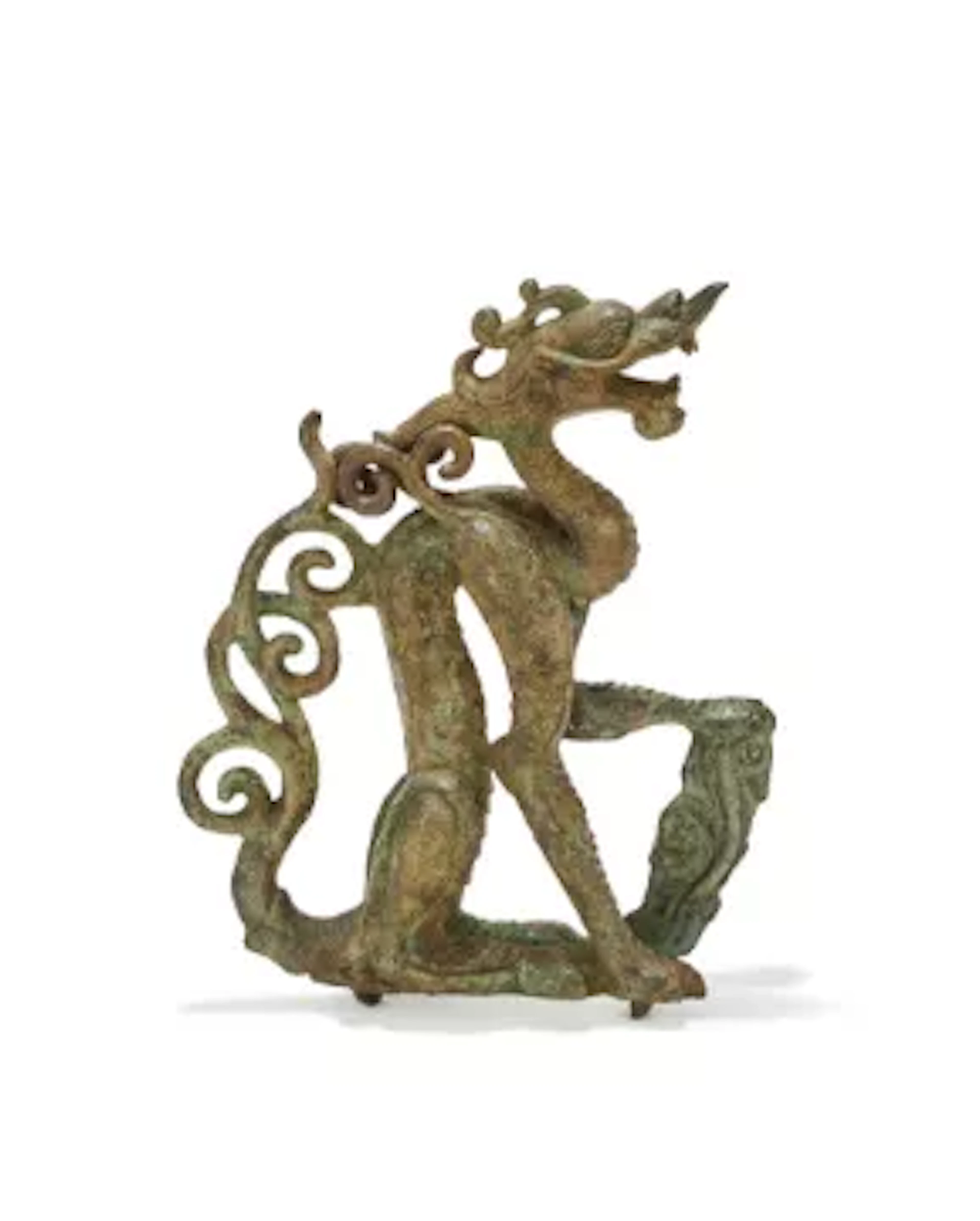 A rare bronze figure of a crouching dragon, Possibly Jin dynasty (1115-1234)