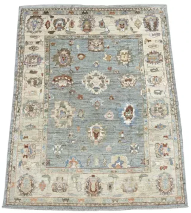 AN USHAK CARPET