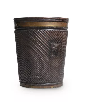 A LARGE CARVED MAHOGANY AND BRASS BOUND PEAT BUCKET, IN GEORGE III