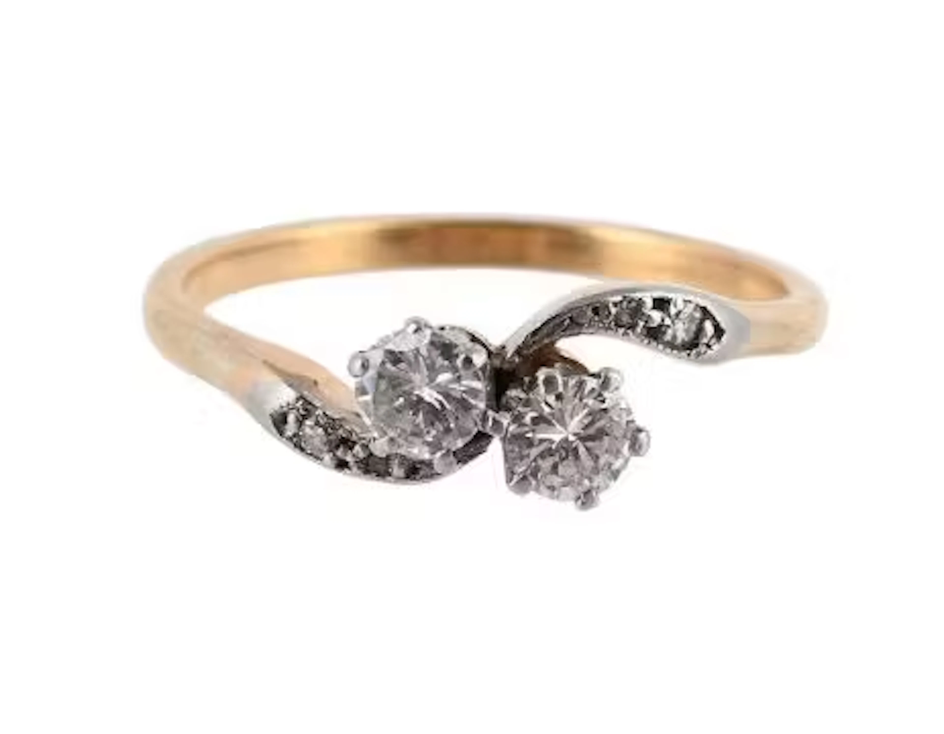 A DIAMOND TOI ET MOI RING