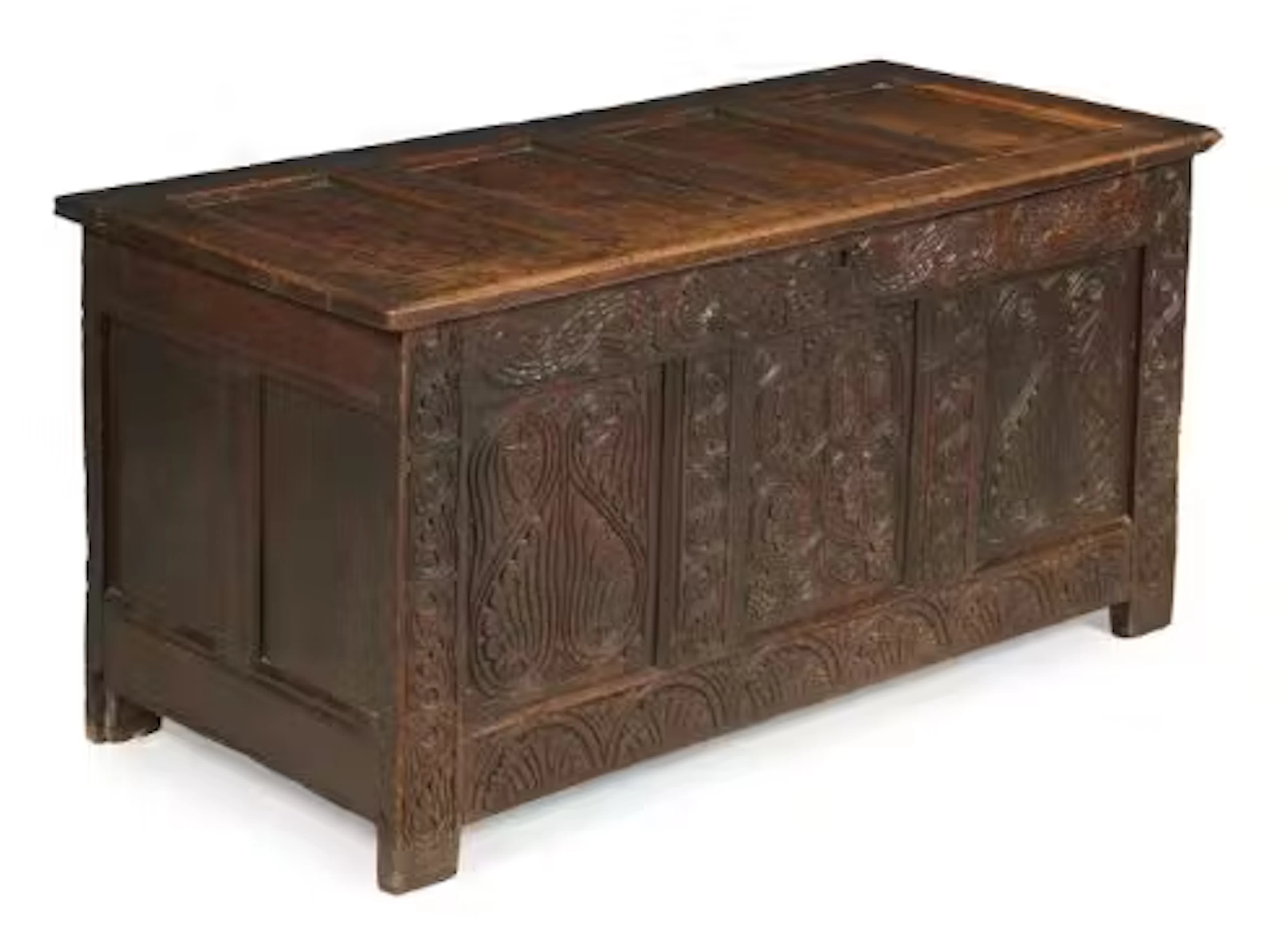 A CHARLES II OAK COFFER, PROBABLY WELSH, CIRCA 1660