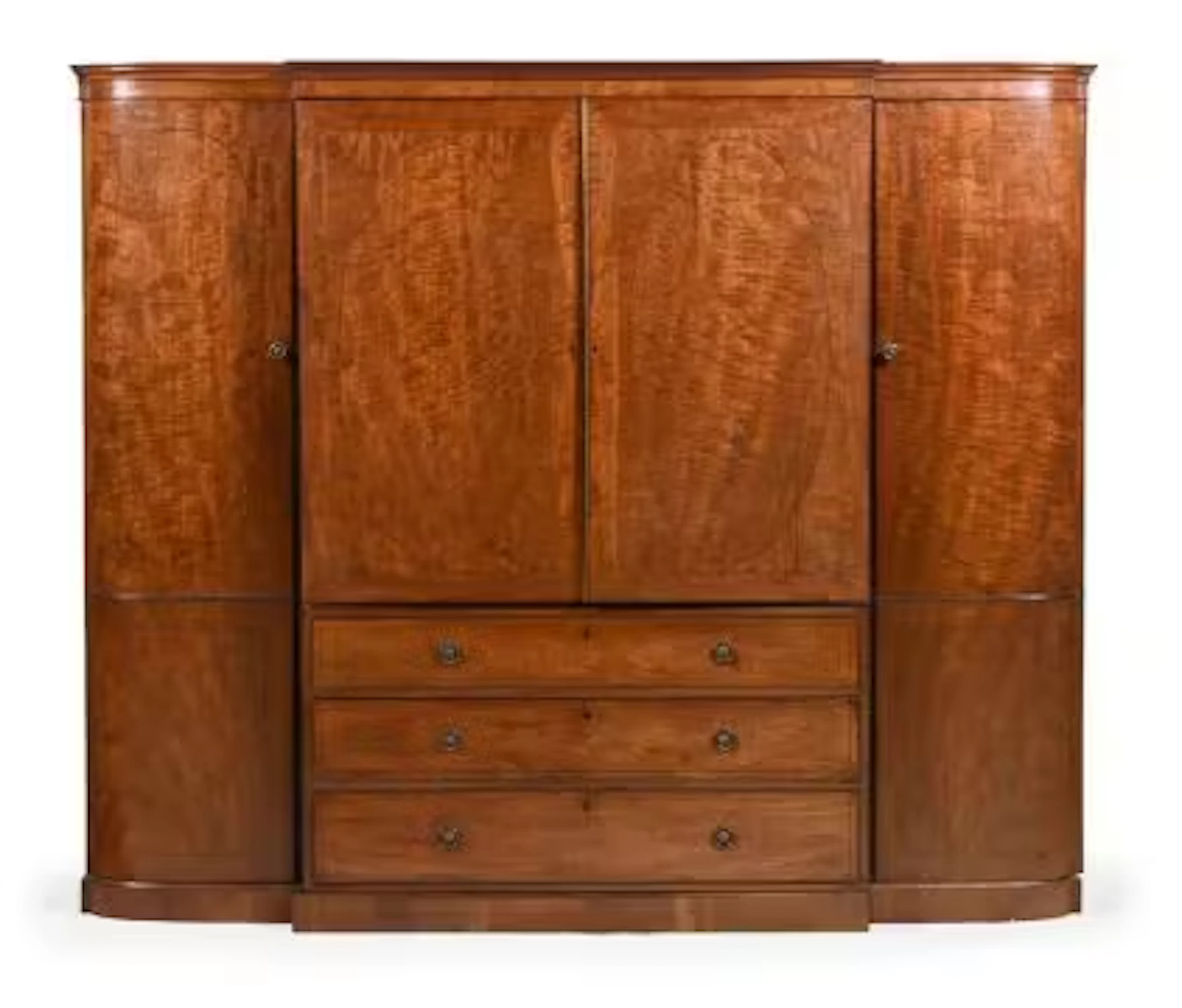 A GEORGE IV MAHOGANY BREAKFRONT WARDROBE, CIRCA 1830