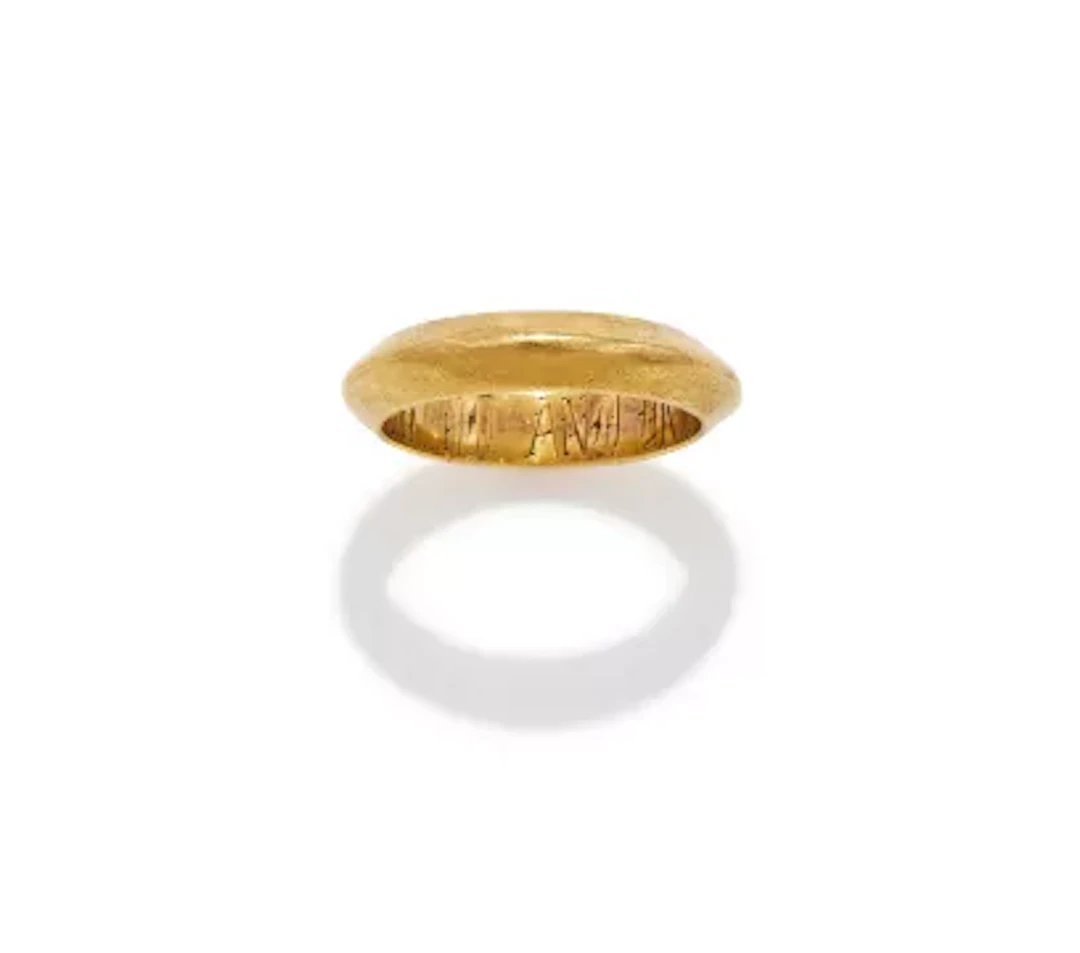 AN ANTIQUE POSY RING