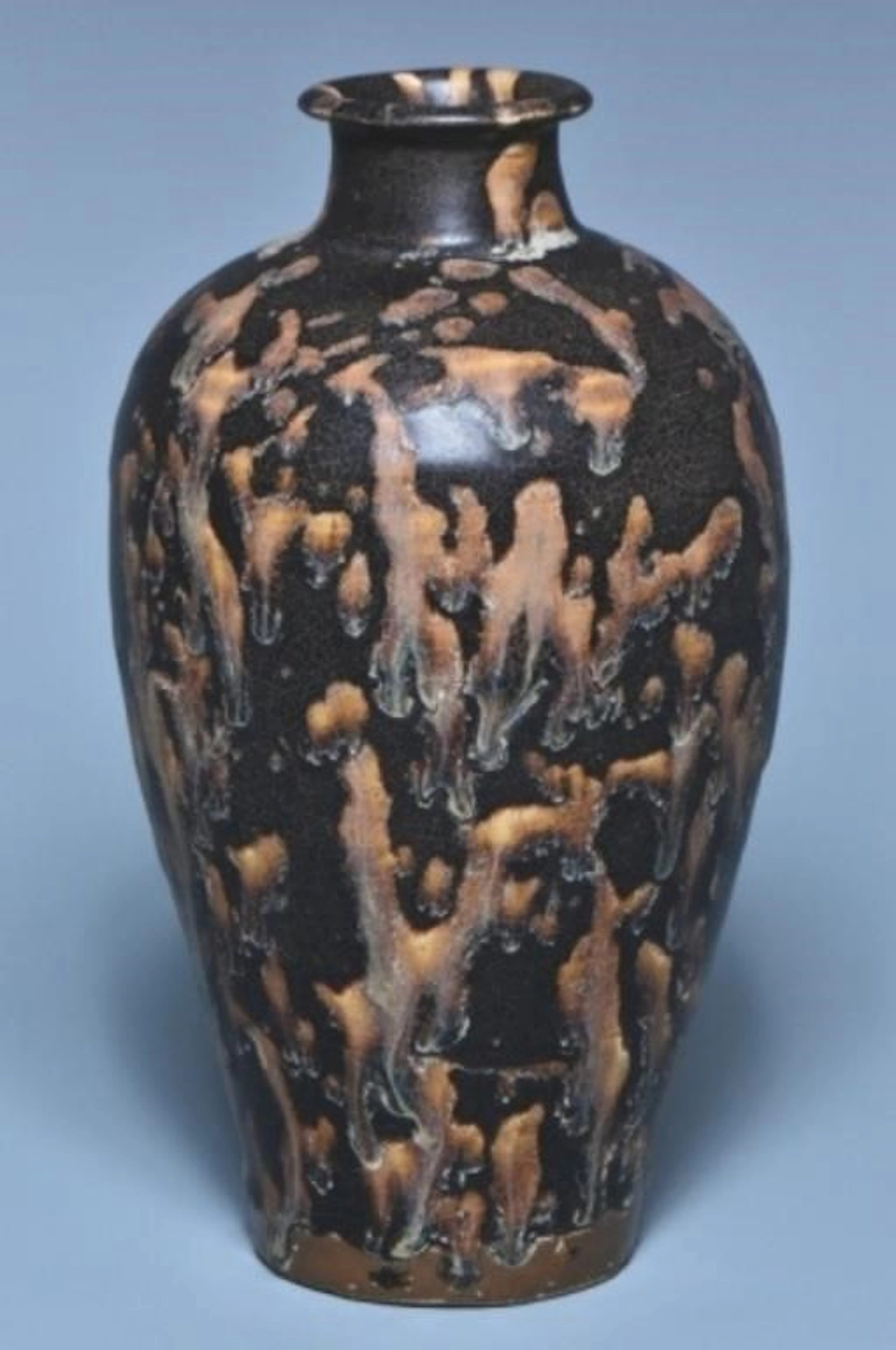 A SONG DYNASTY JIZHOU TORTOISESHELL GLAZED VASE