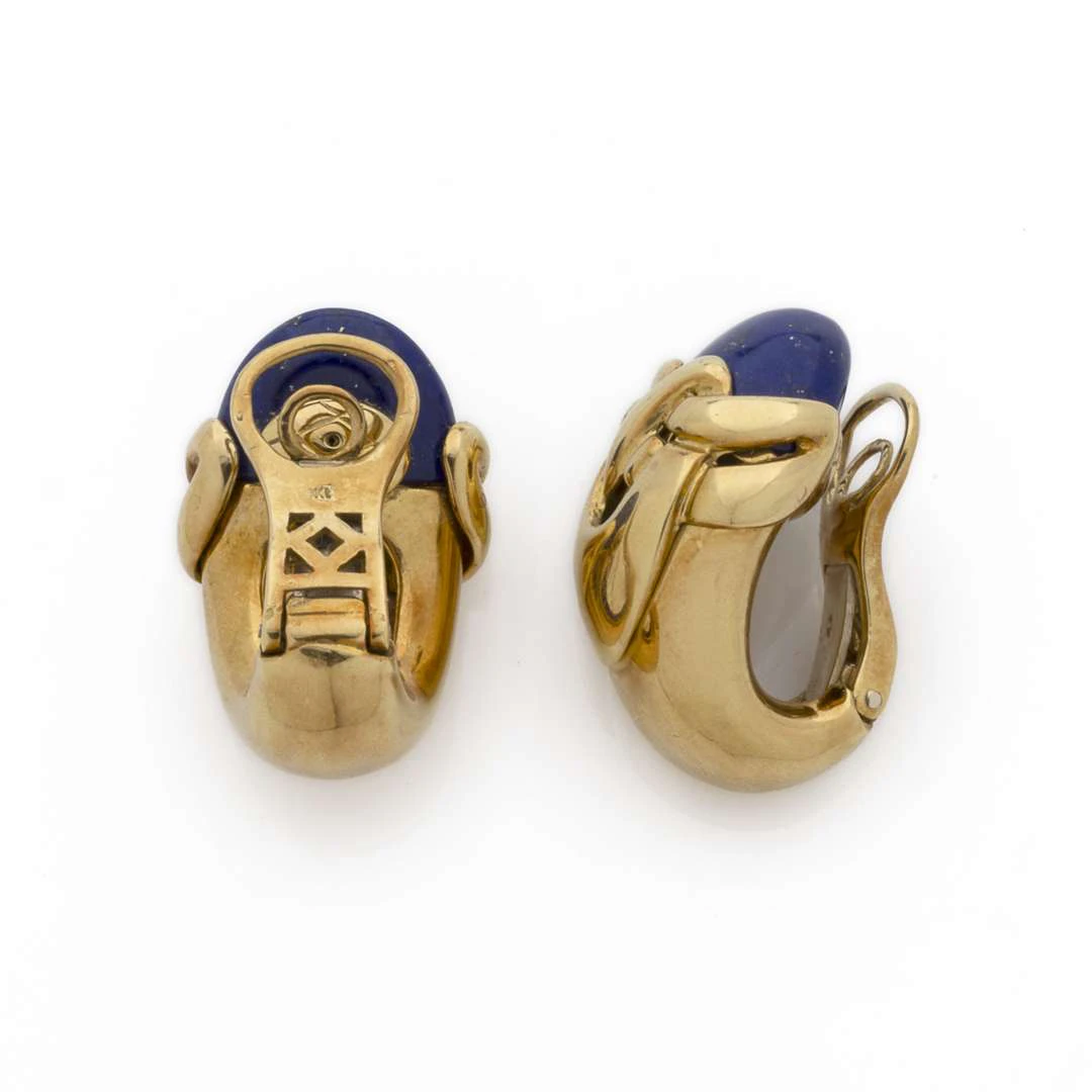 PAIR OF EAR CLIPS