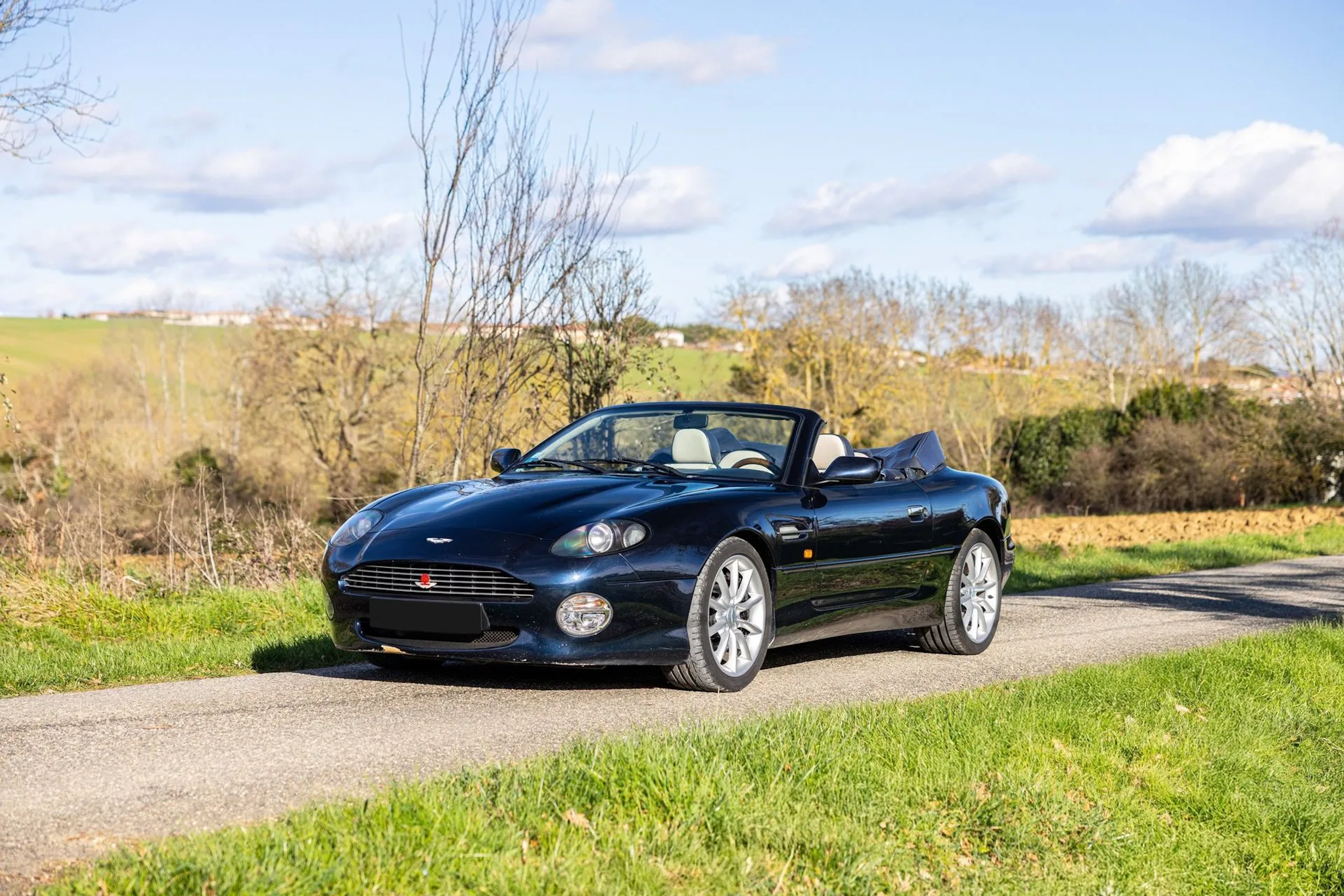 2000 - Aston Martin DB7 Vantage Volante - Lot 27