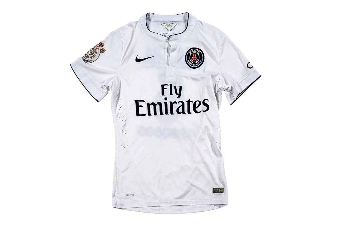 FOOTBALL Zoumana CAMARA