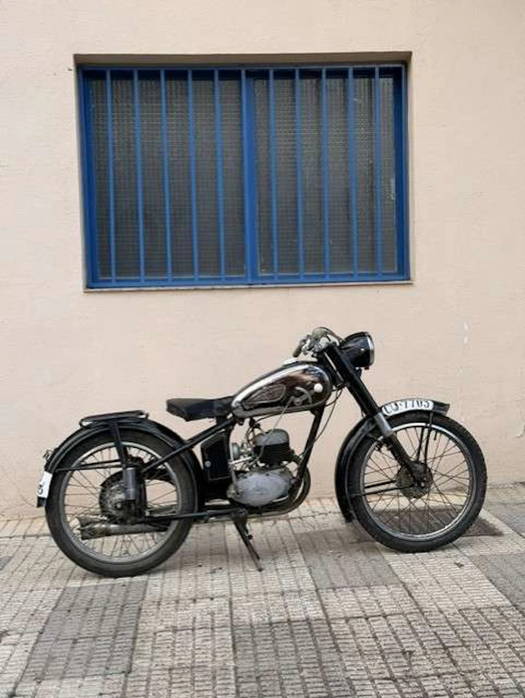 1956 – Lube 98cc, Chassis No. TR38925 Engine No. S7467K
