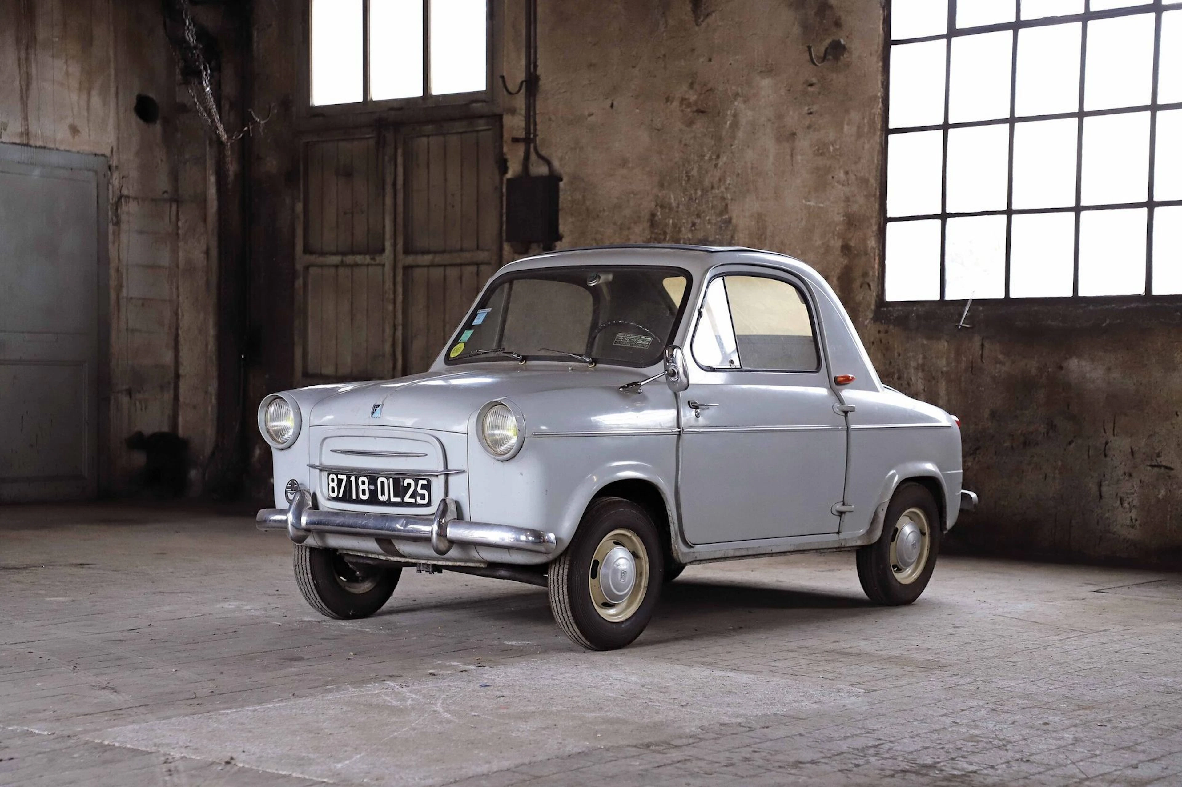 1958 - Vespa 400 - Lot 56