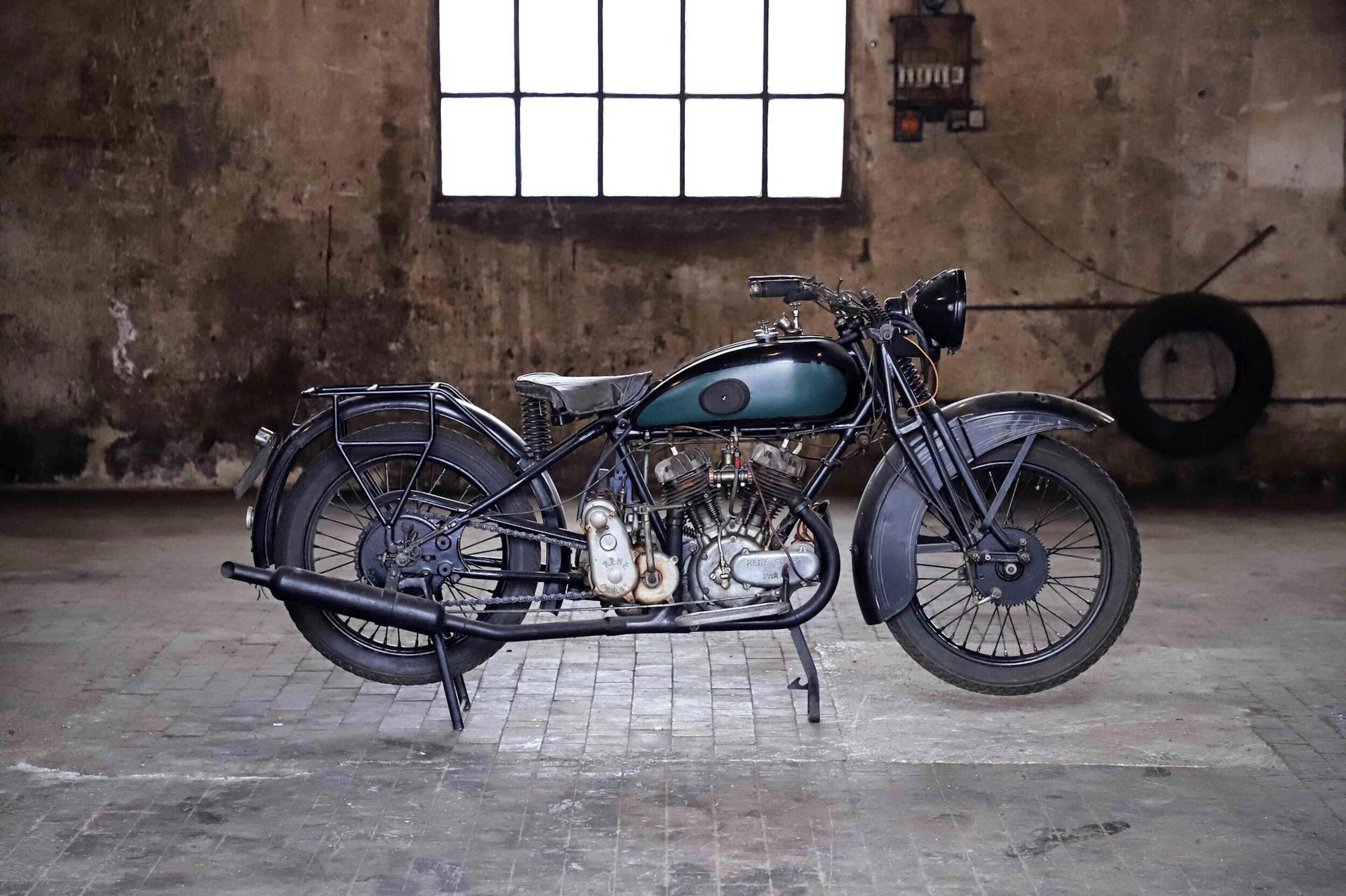 c. 1930 - René Gillet 750 Type G1 - Lot 9