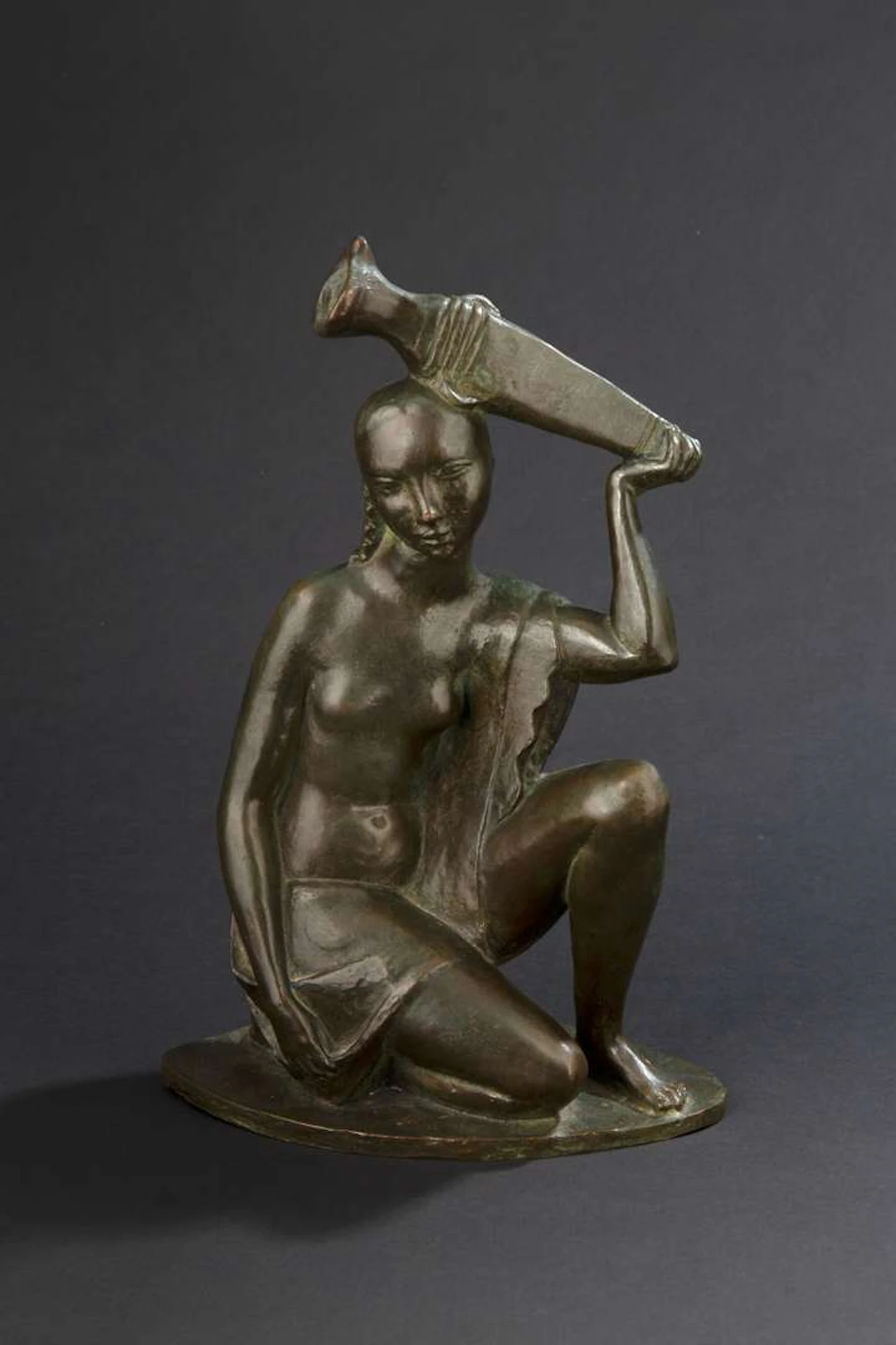 20TH-CENTURY MODERN INDOCHINESE SCHOOL, Jeune femme à la cruche