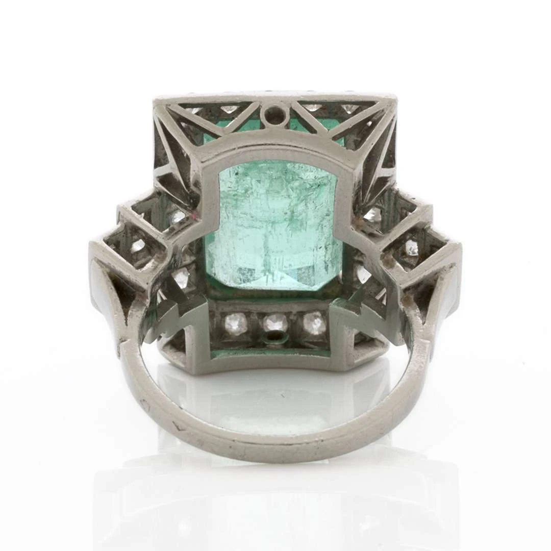 “ART DECO” RING, Art Deco platinum frame