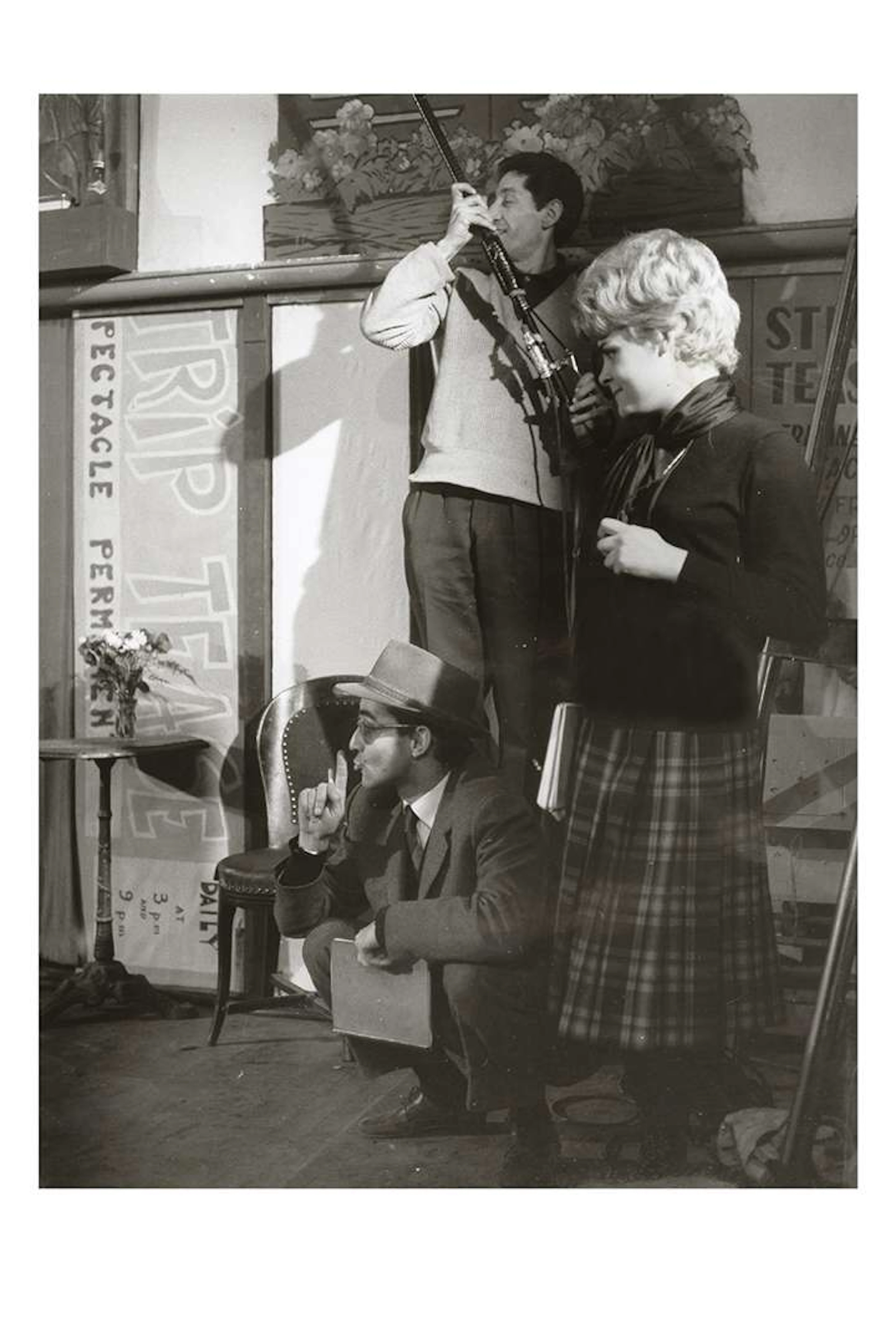 Raymond CAUCHETIER (1920–2021), A Woman Is a Woman, Jean-Luc Godard.