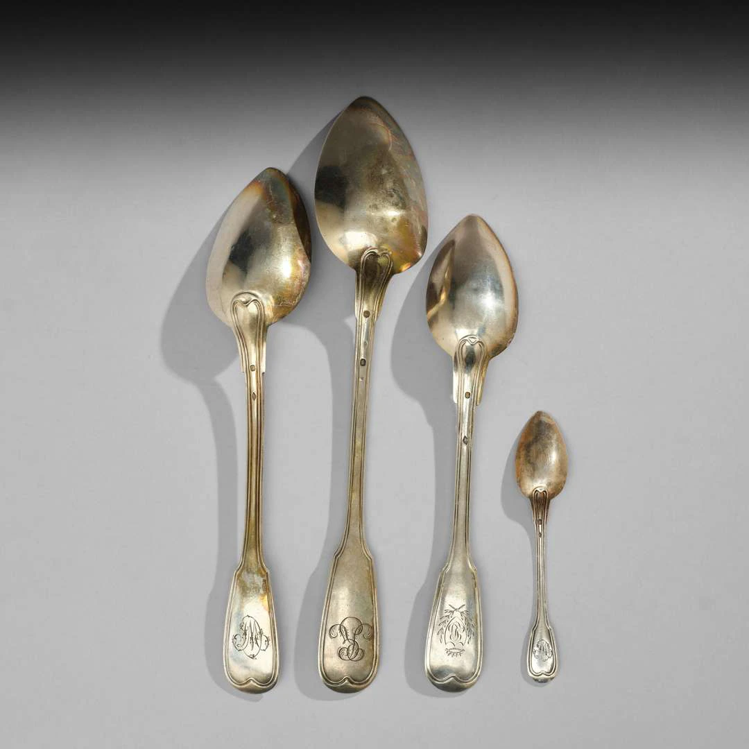 SILVER SPOON SET