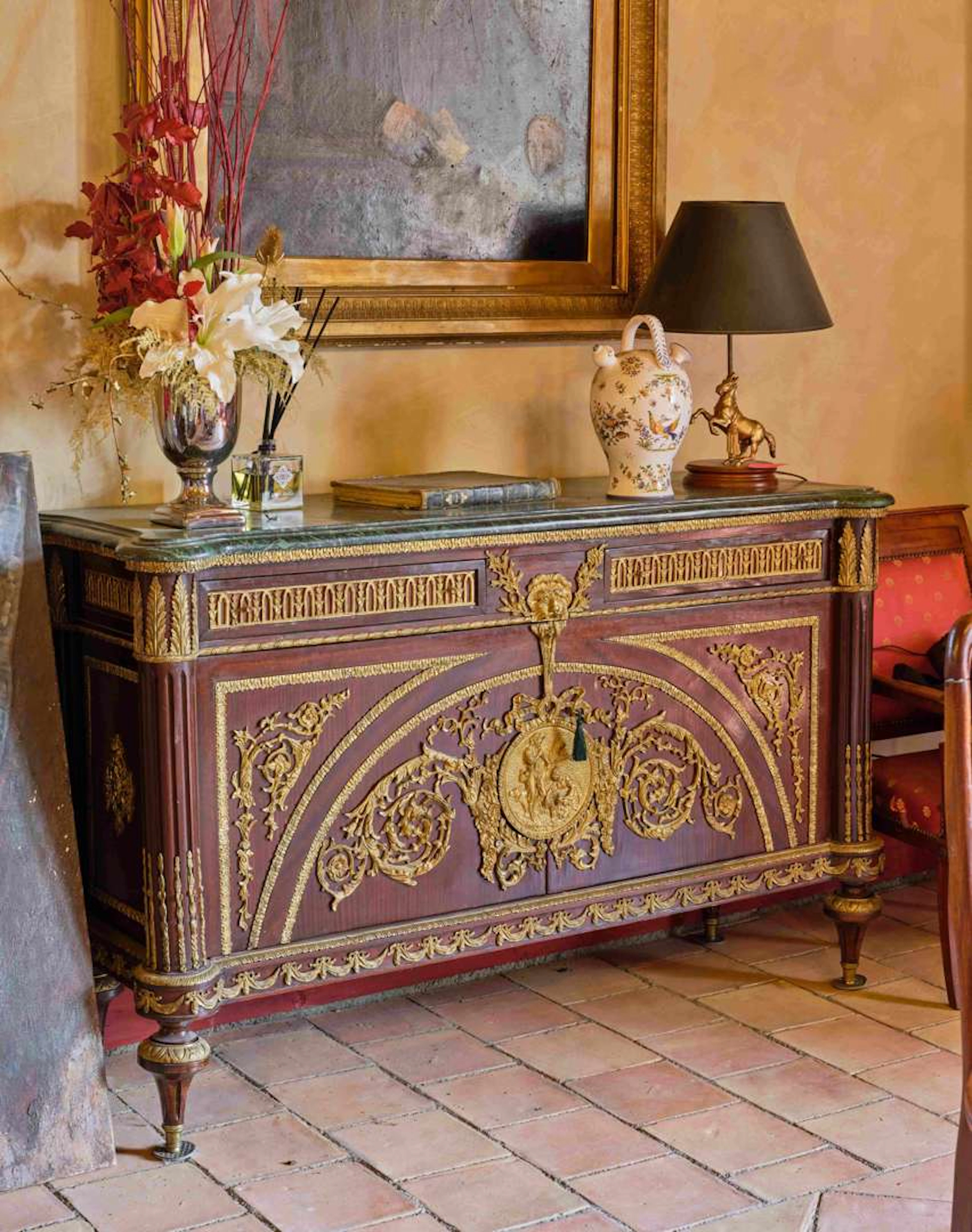 In the style of Guillaume BENNEMAN (1750–1811), Large wooden chest of drawers