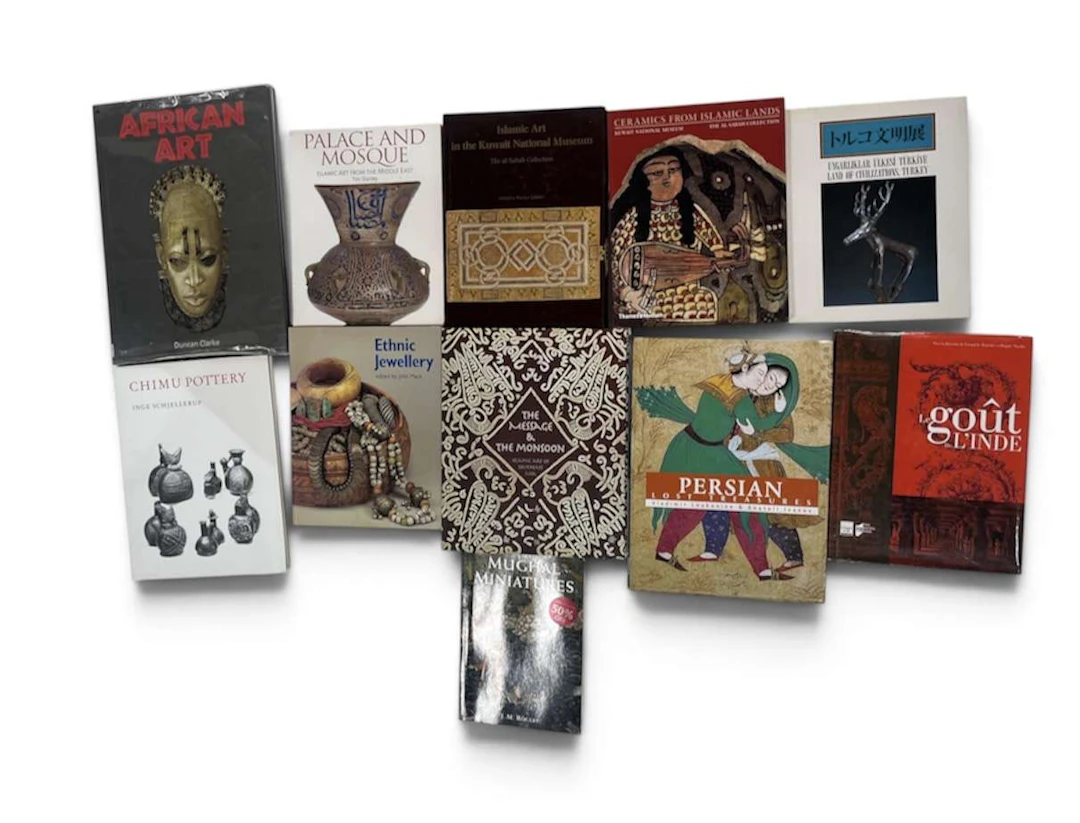 [ART ISLAMIQUE / ART INDIEN / ART PERSE / ART AFRICAIN / ART ASIATIQUE