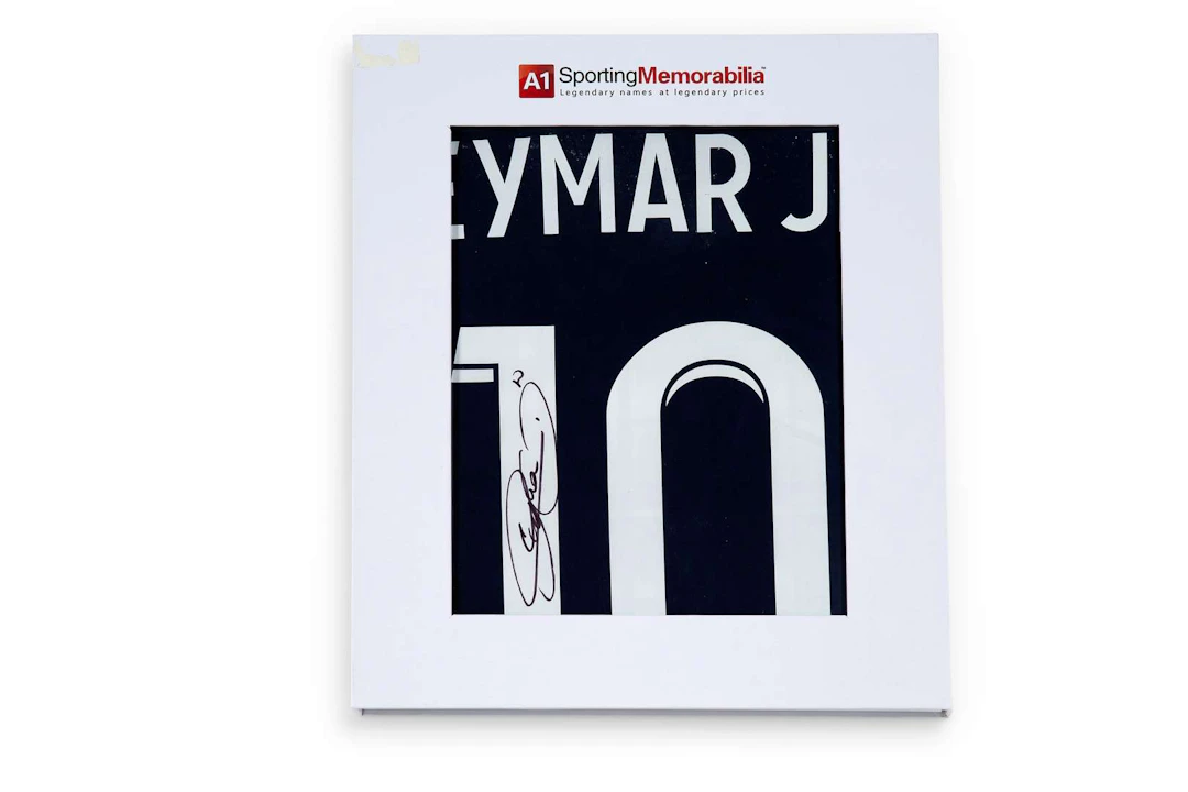 FOOTBALL NEYMAR JR.