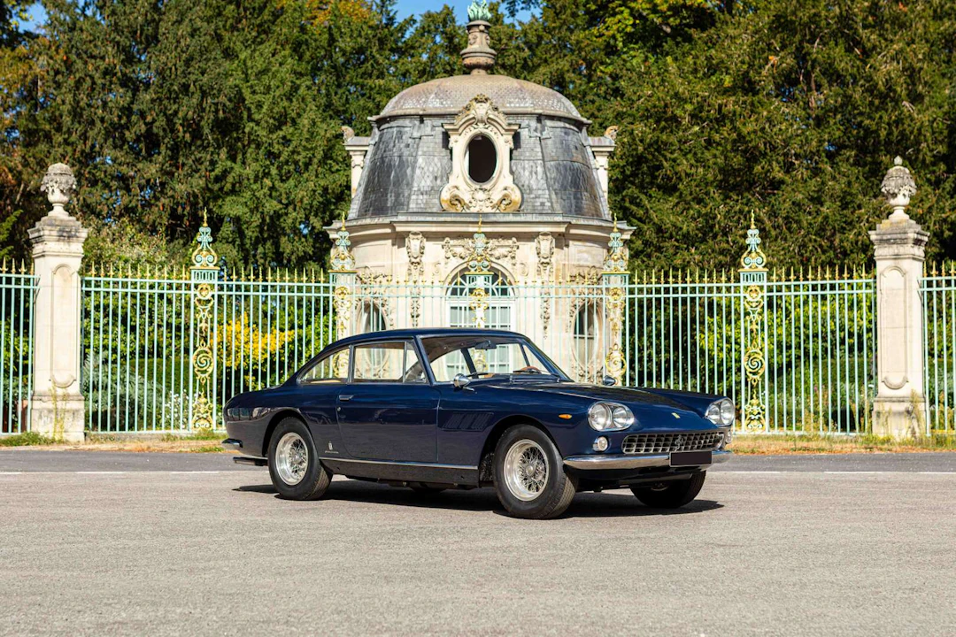 1965 – Ferrari 330 GT 2+2, Chassis No. 5613 French classic car registration