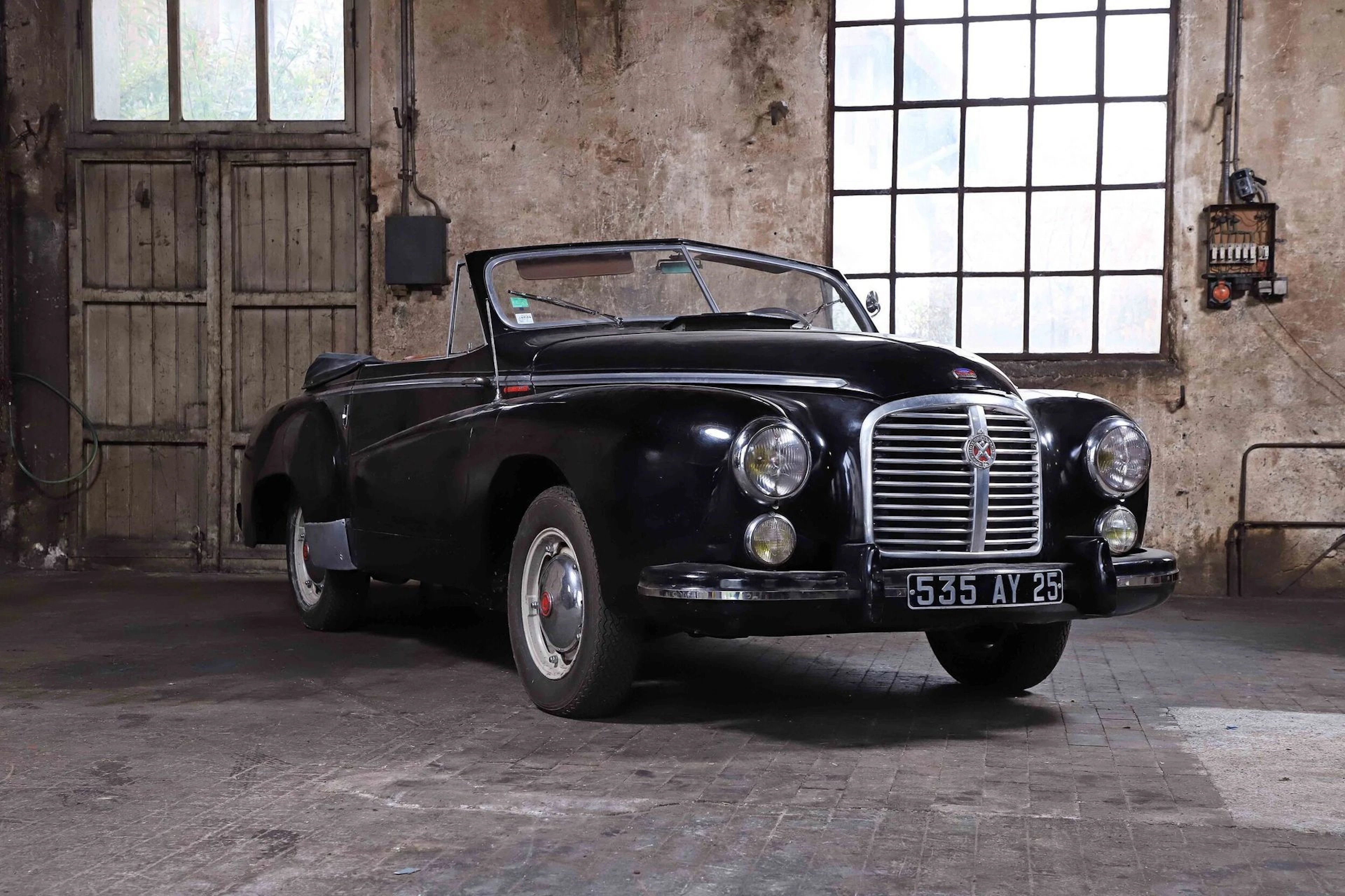 1953 - Hotchkiss Grégoire Cabriolet Chapron - Lot 75
