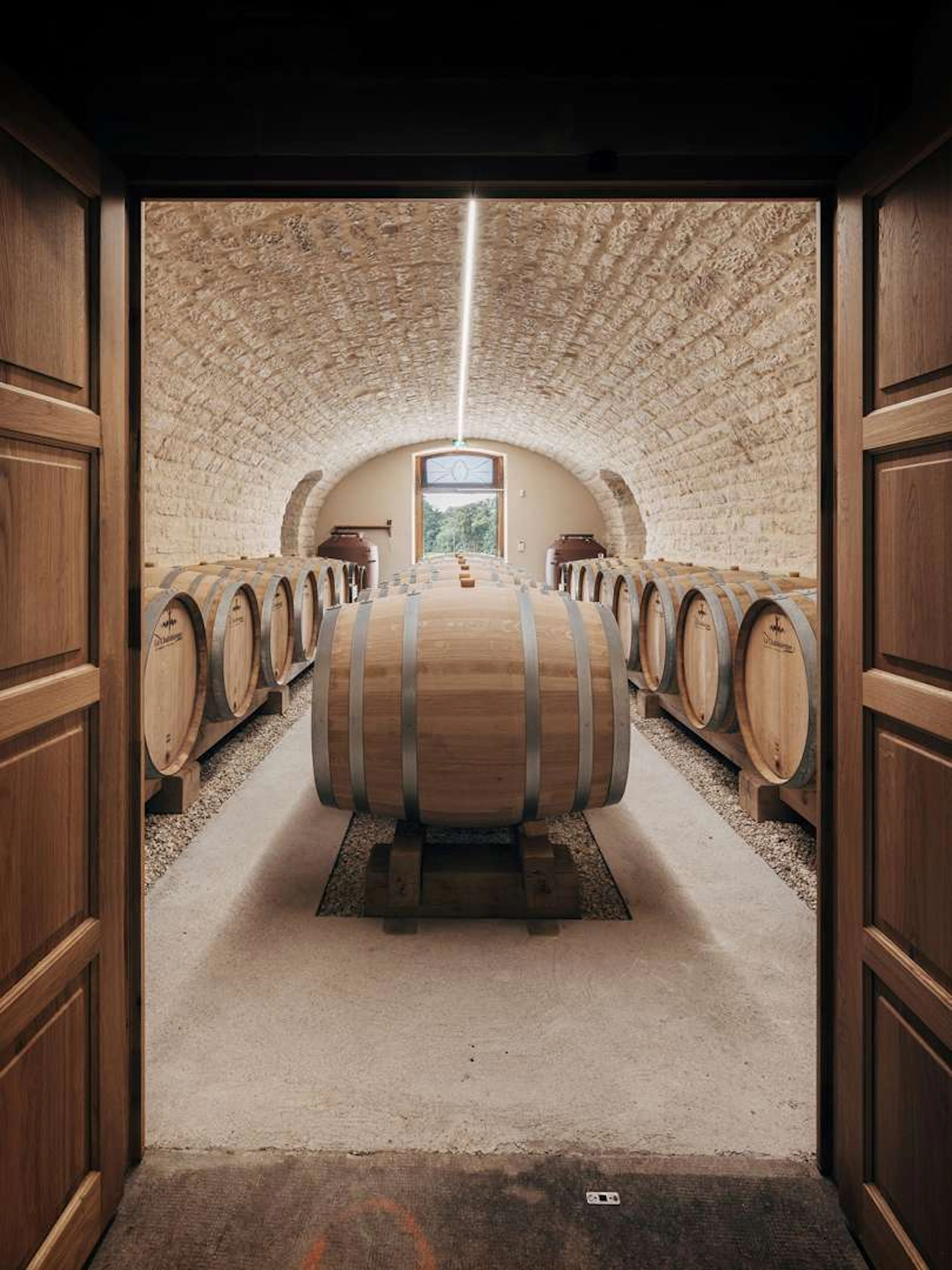 TOUR OF THE VINEYARDS AND WINERY AT CHÂTEAU GRENOUILLES – ‘Prestige’ Package