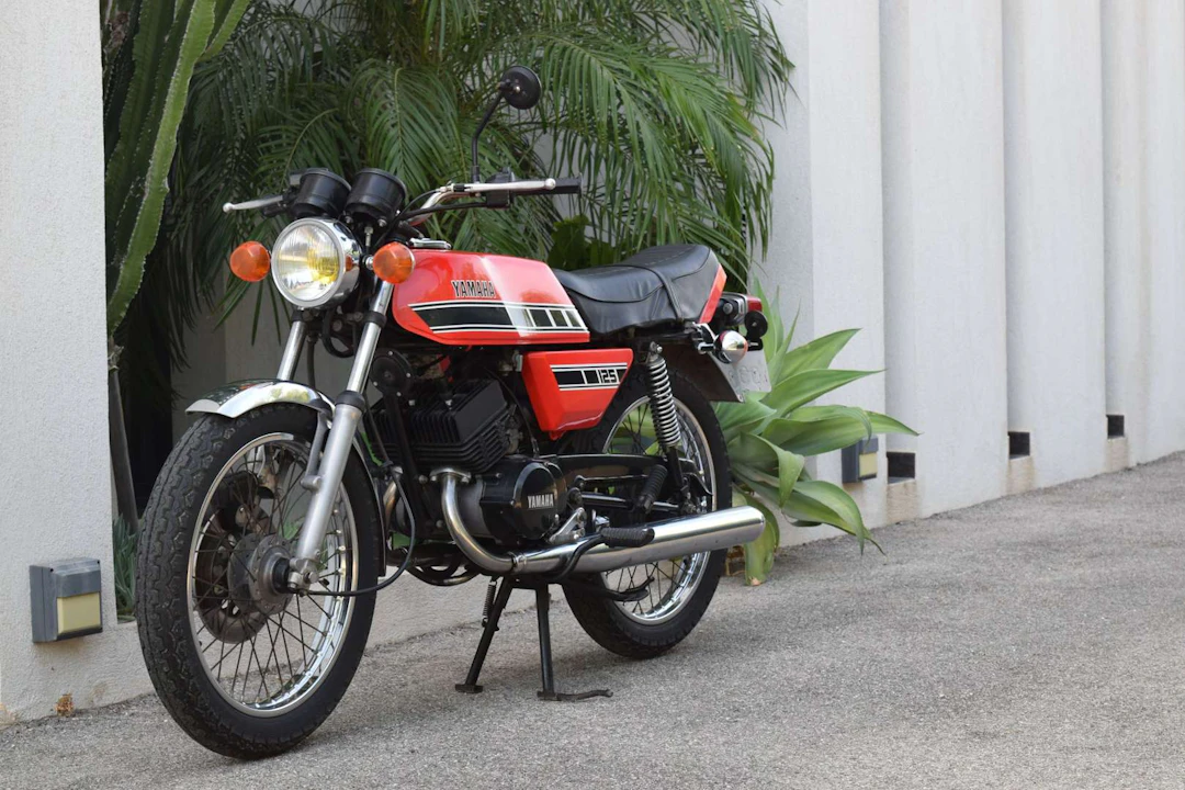 1977 – Yamaha RDX 125cc, Frame No. 1E7-101621 Engine No. 1E7-101621