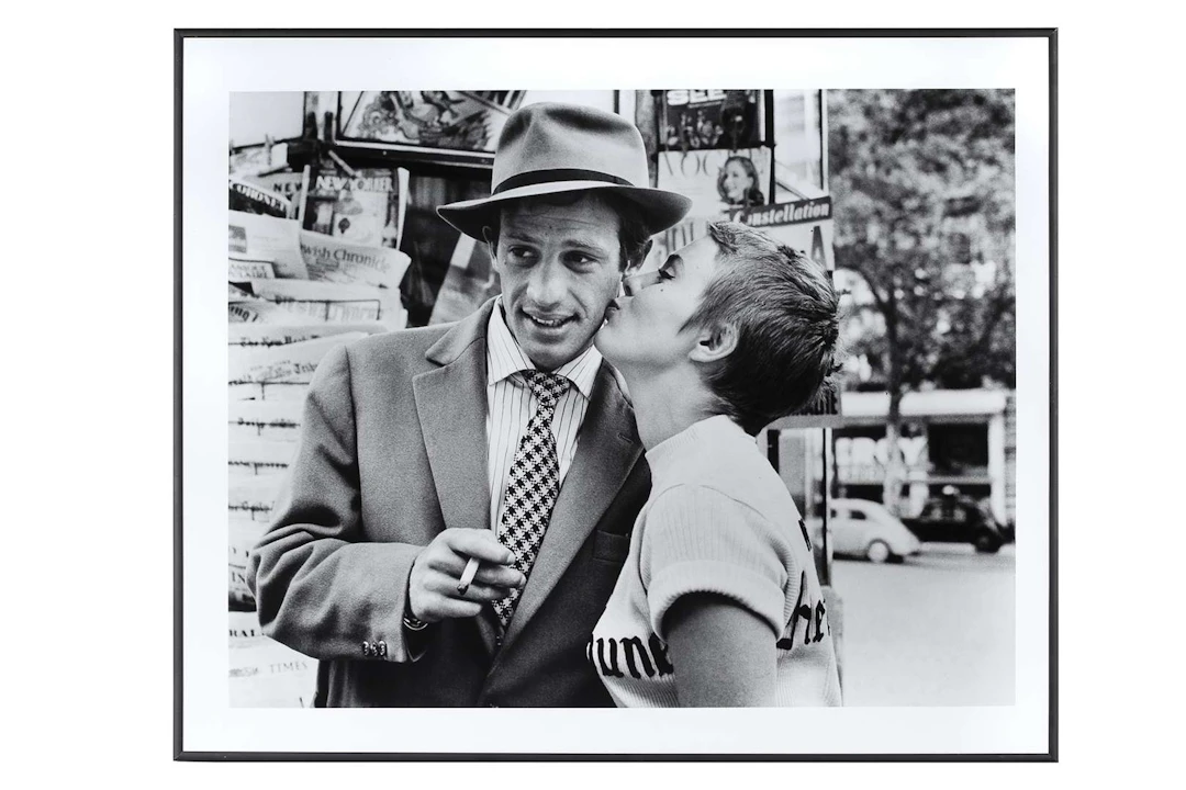 Raymond CAUCHETIER (1920–2021), Breathless. Jean-Luc Godard. Walking