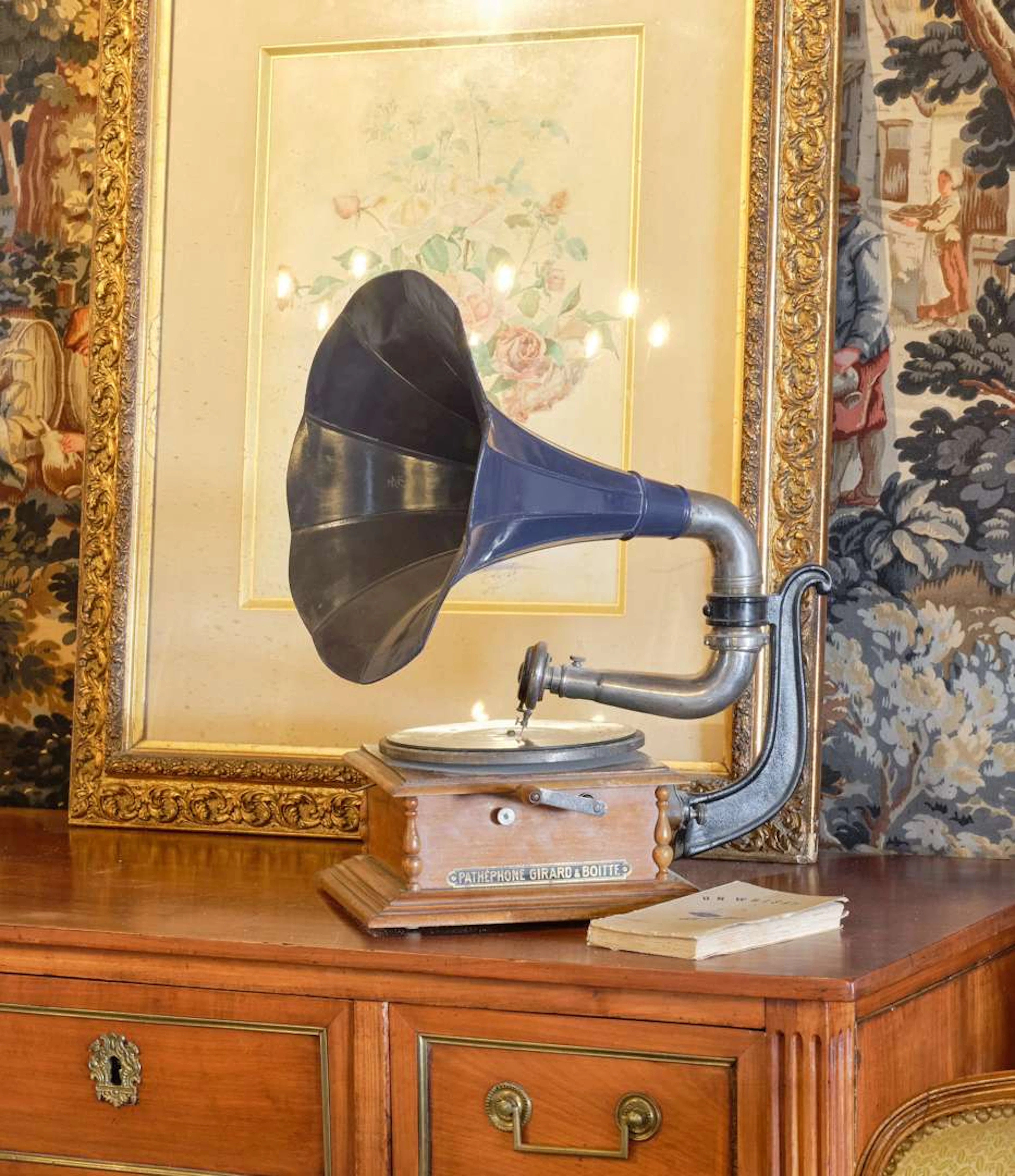 GIRARD & BOITTE, Pathéphone gramophone