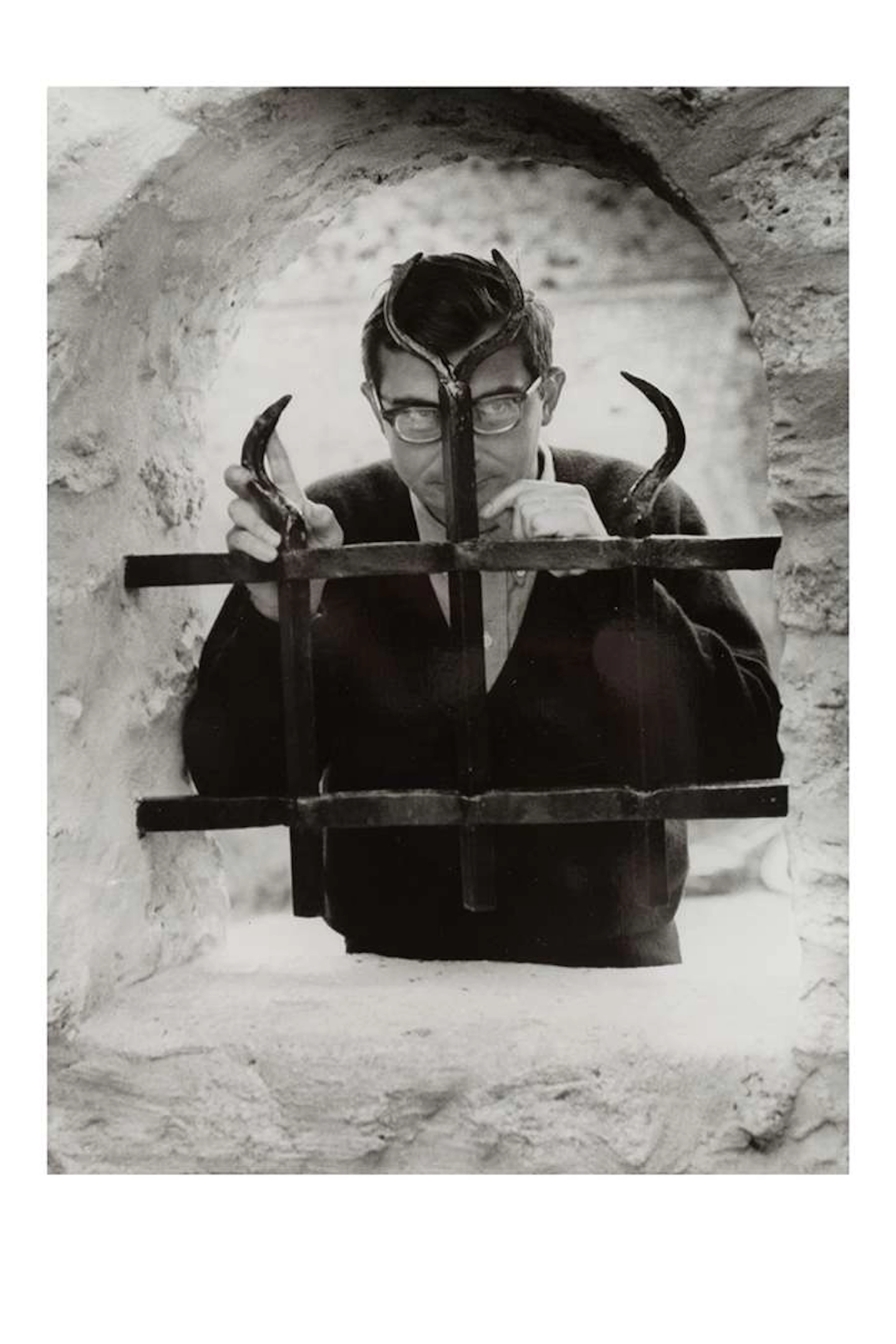 Raymond CAUCHETIER (1920–2021), The Third Lover, Claude Chabrol. Director