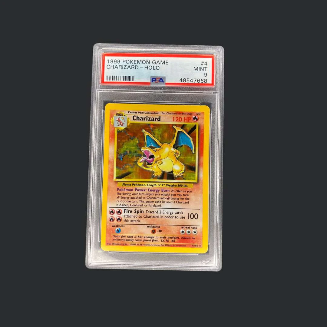 Pokémon: Charizard Base Set PSA 9