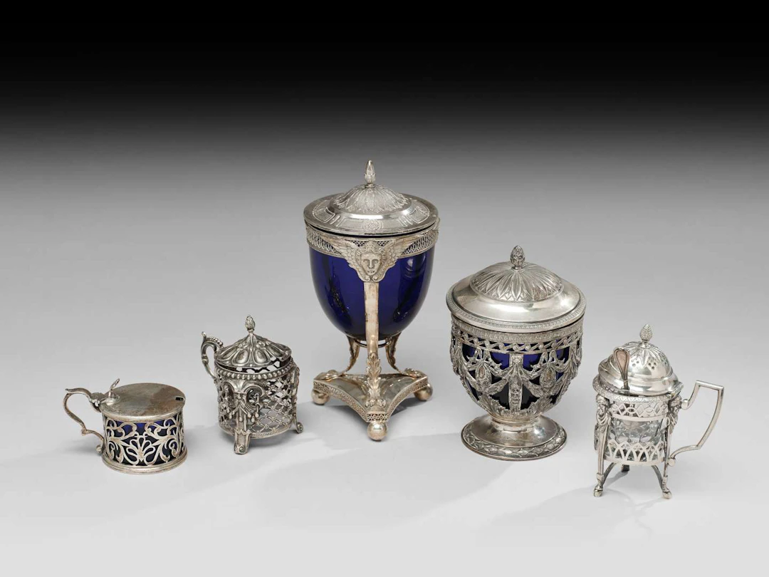 LOT OF MISCELLANEOUS ITEMS