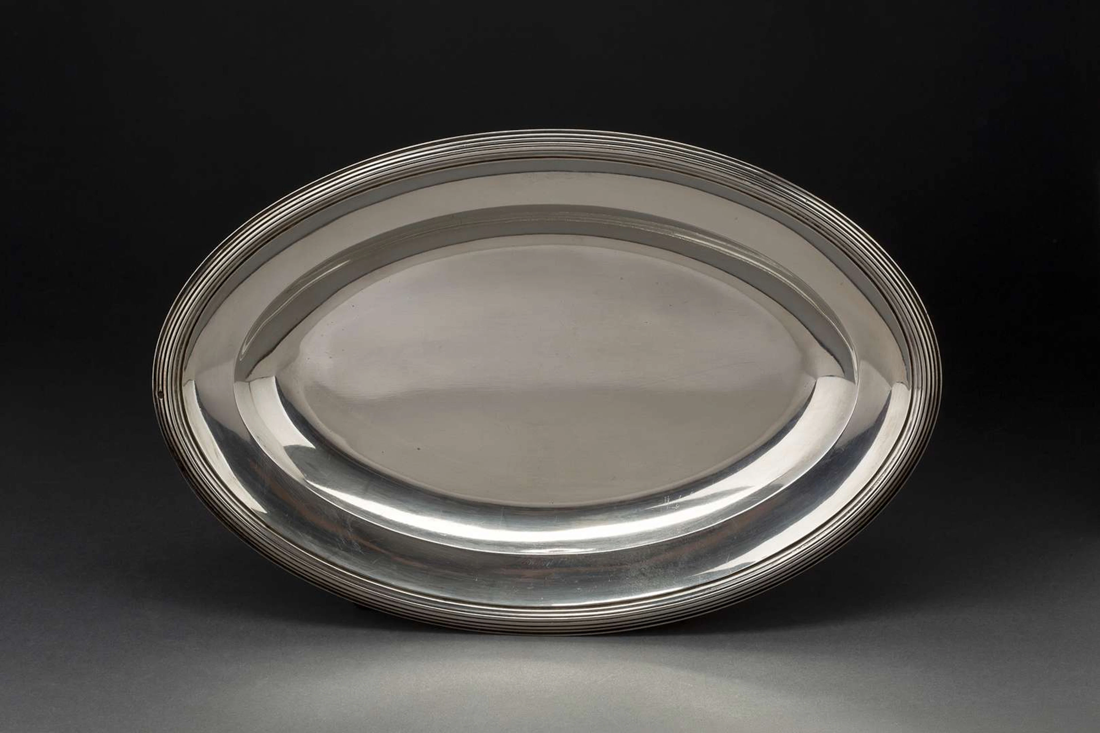 OVAL PLATE
