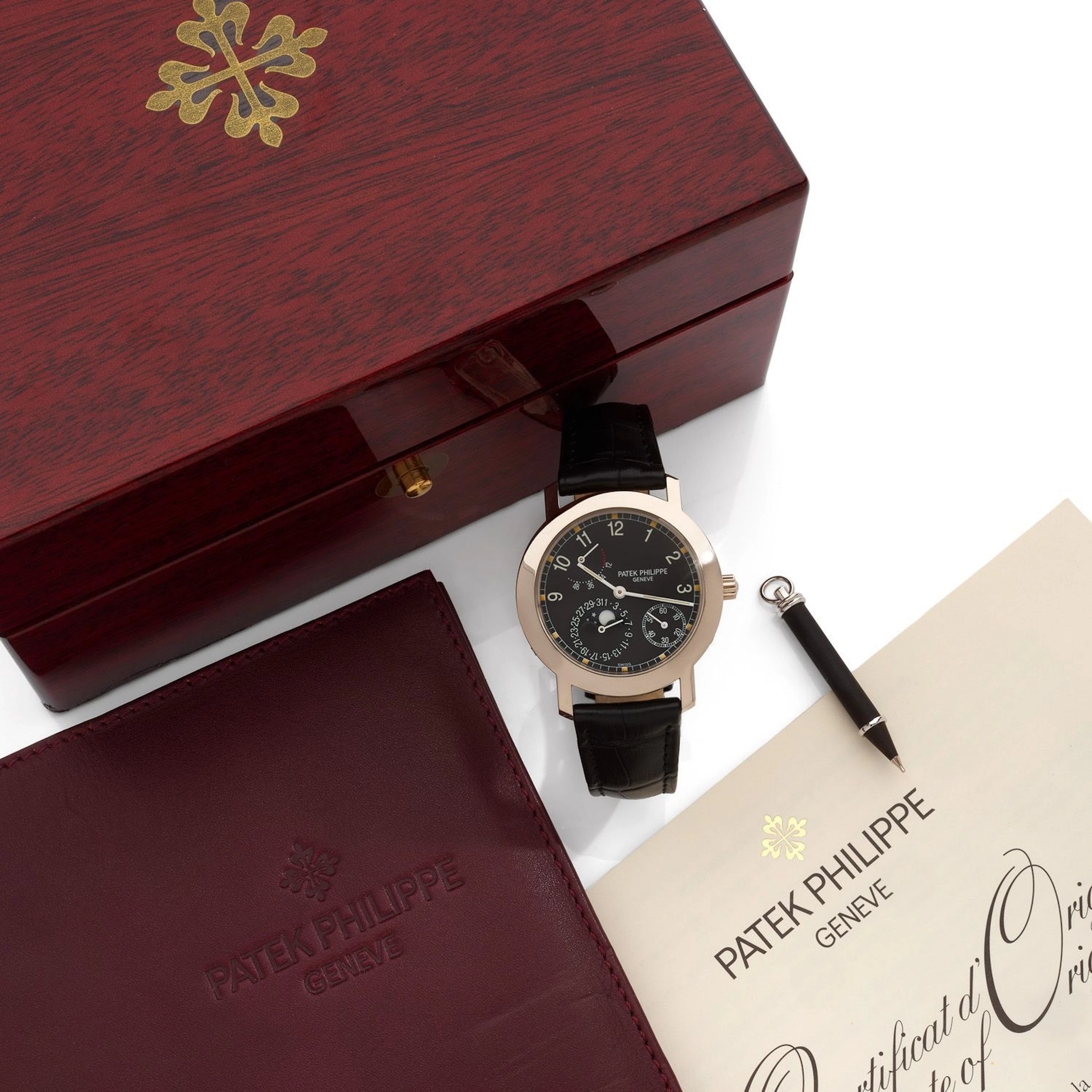 PATEK PHILIPPE - Lot 45