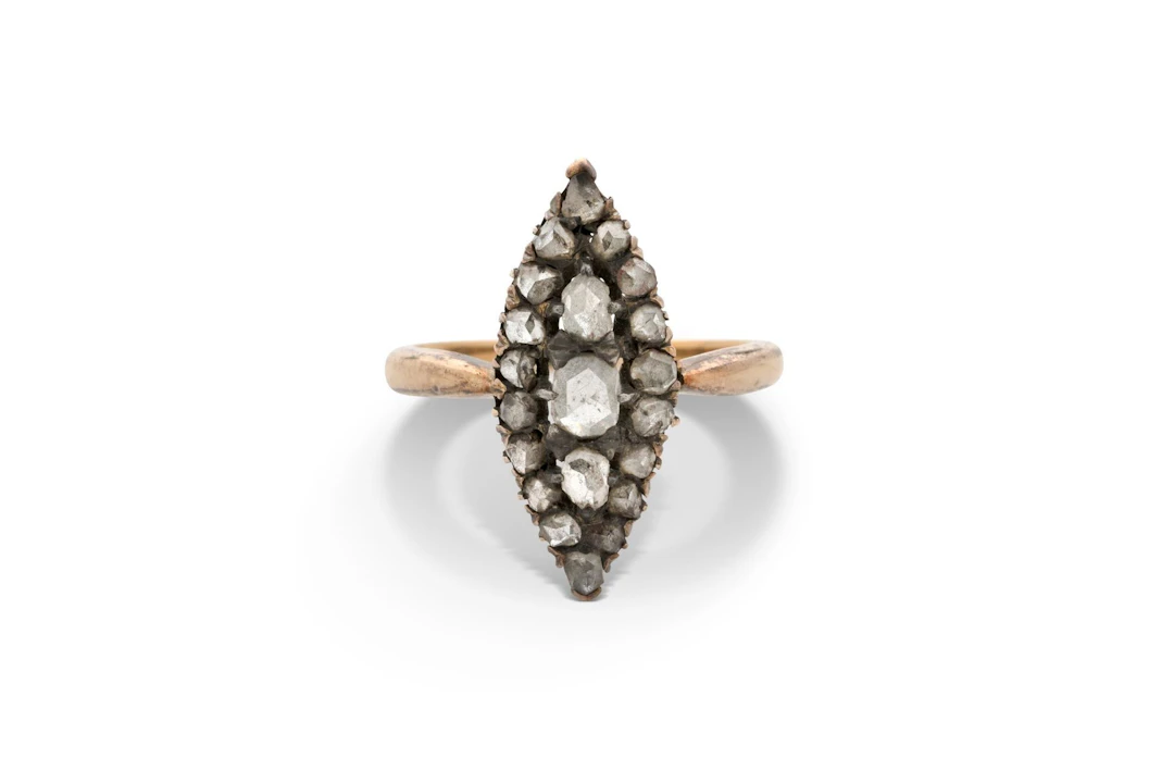 Navette" ring - Lot 18