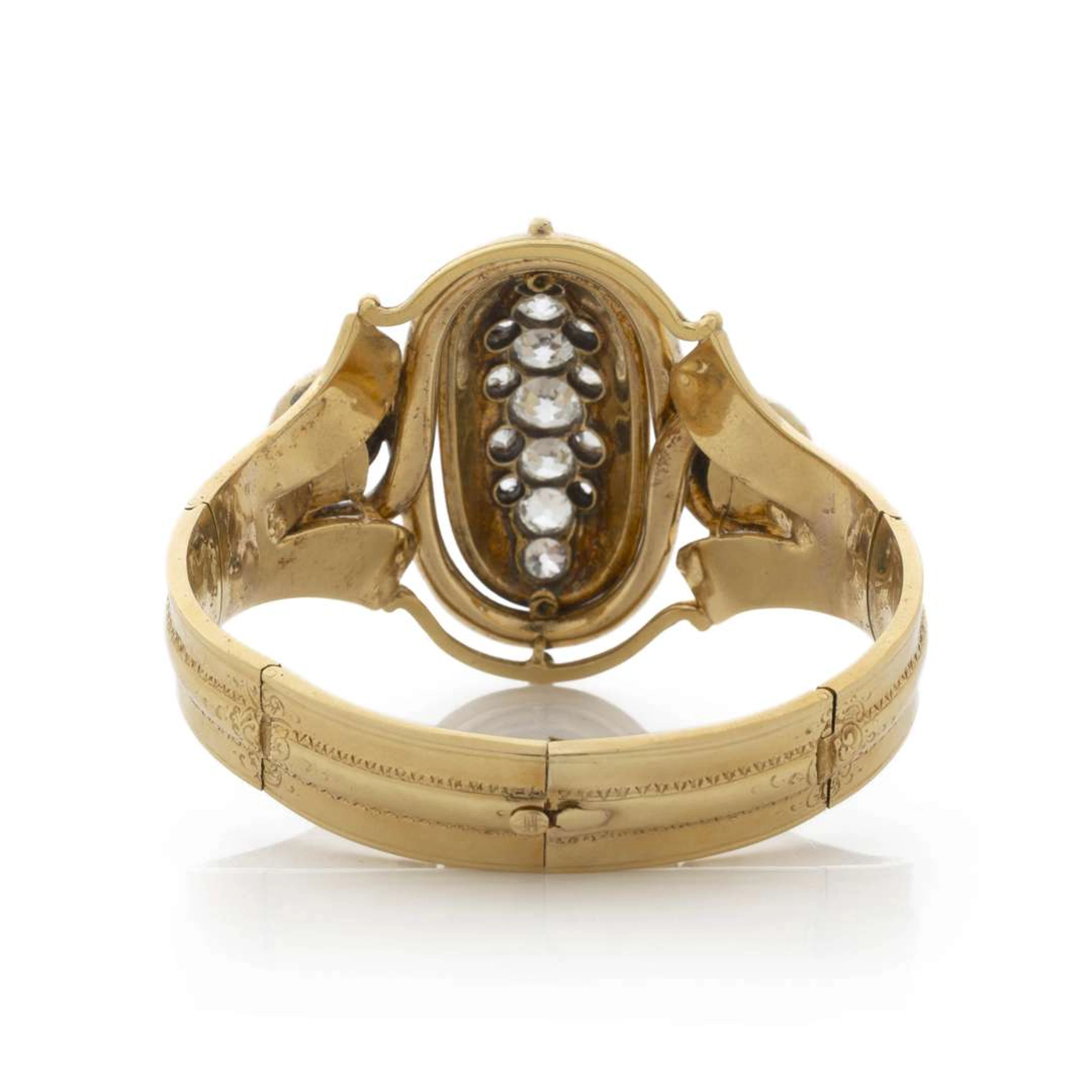 TRANSFORMABLE BRACELET