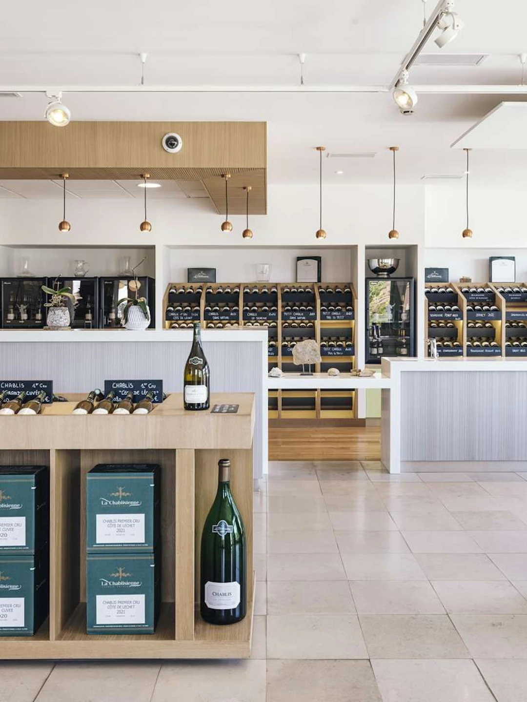 TOUR OF THE CHABLIS CELLAR AND WINE-MAKING FACILITY – ‘Historical’ Tour