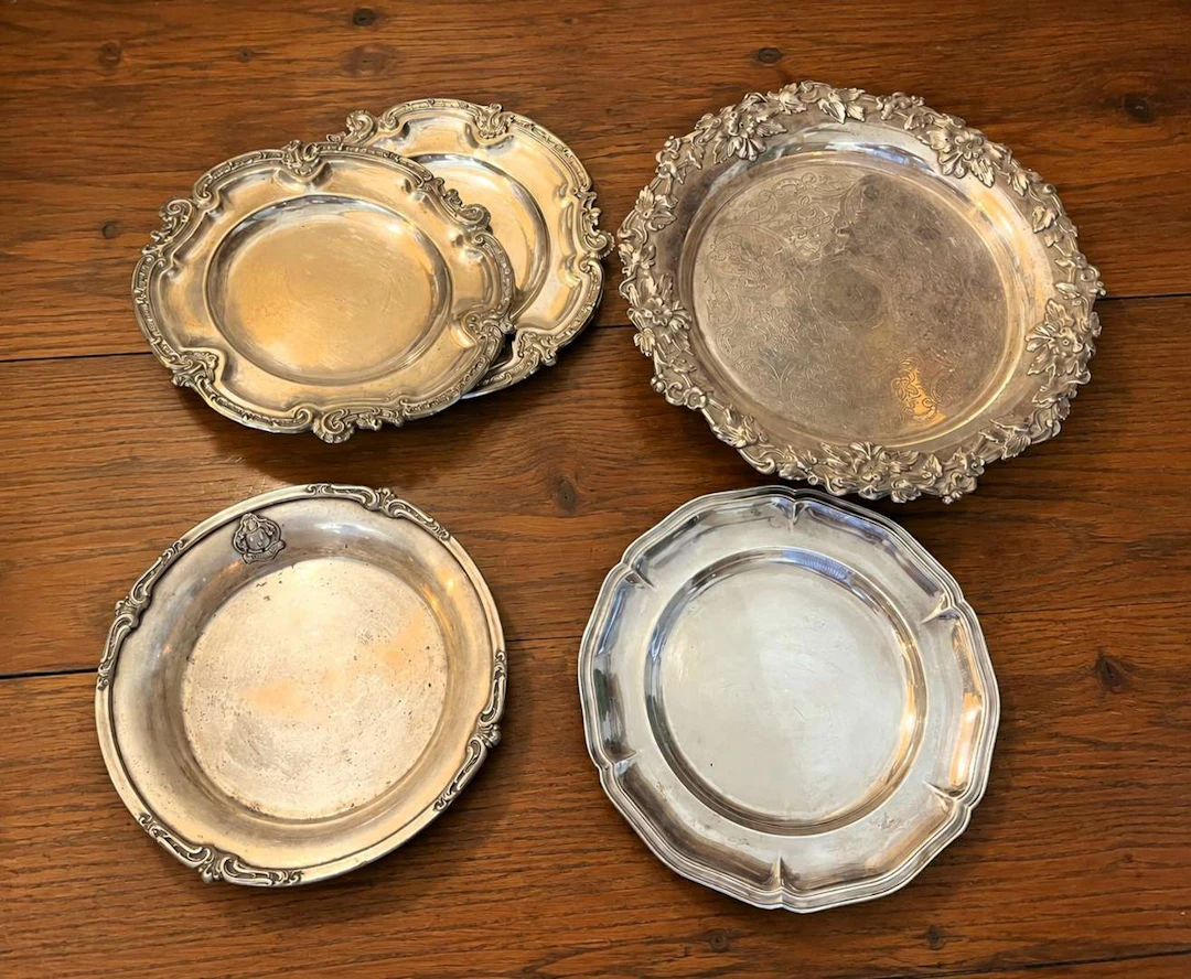 [MAIN COURSES], Set of five metal and silver-plated dishes