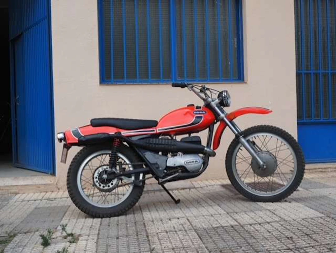 1973 – OSSA 250 AE Enduro, Chassis No . Engine No.