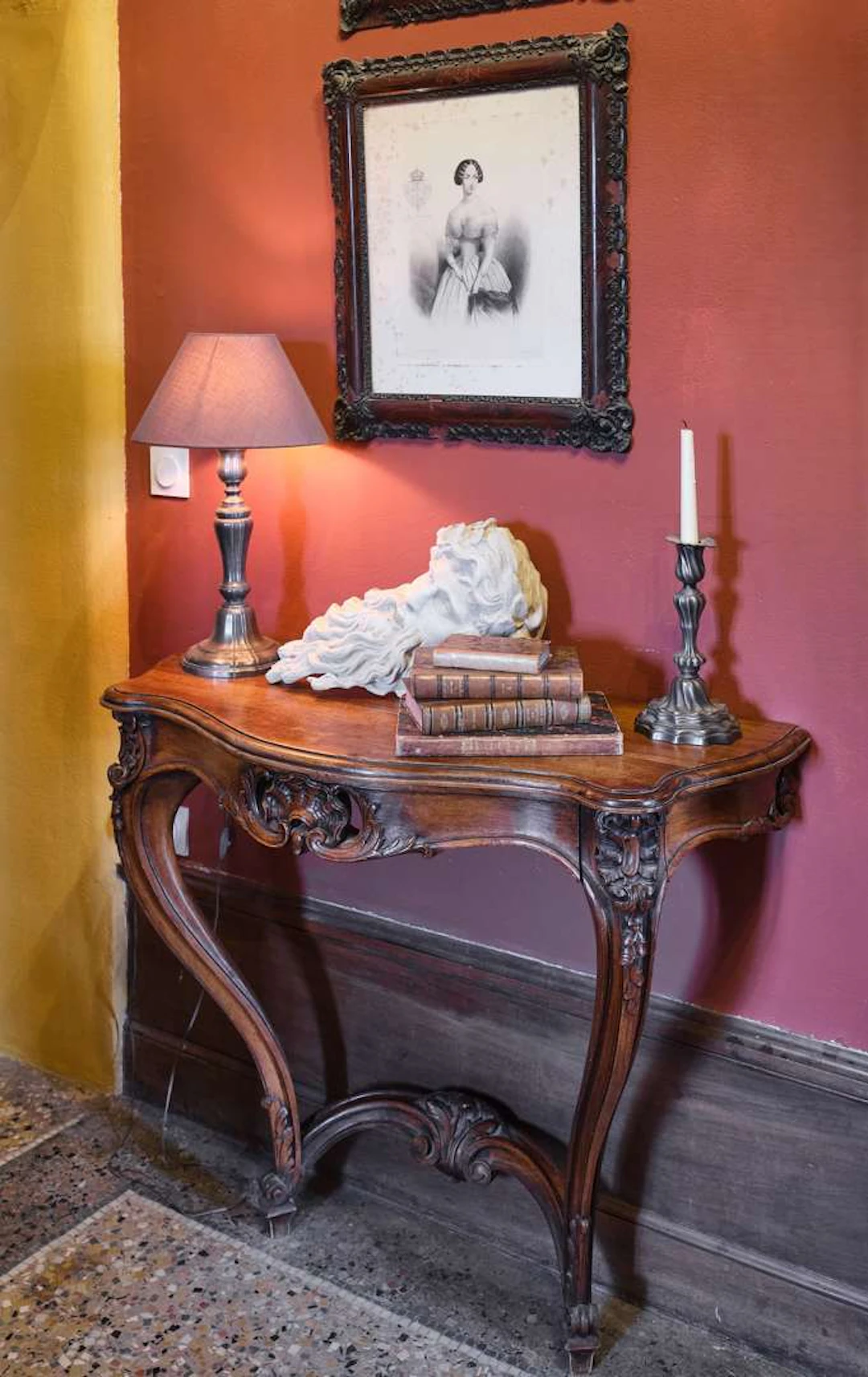 Console, carved and moulded wood