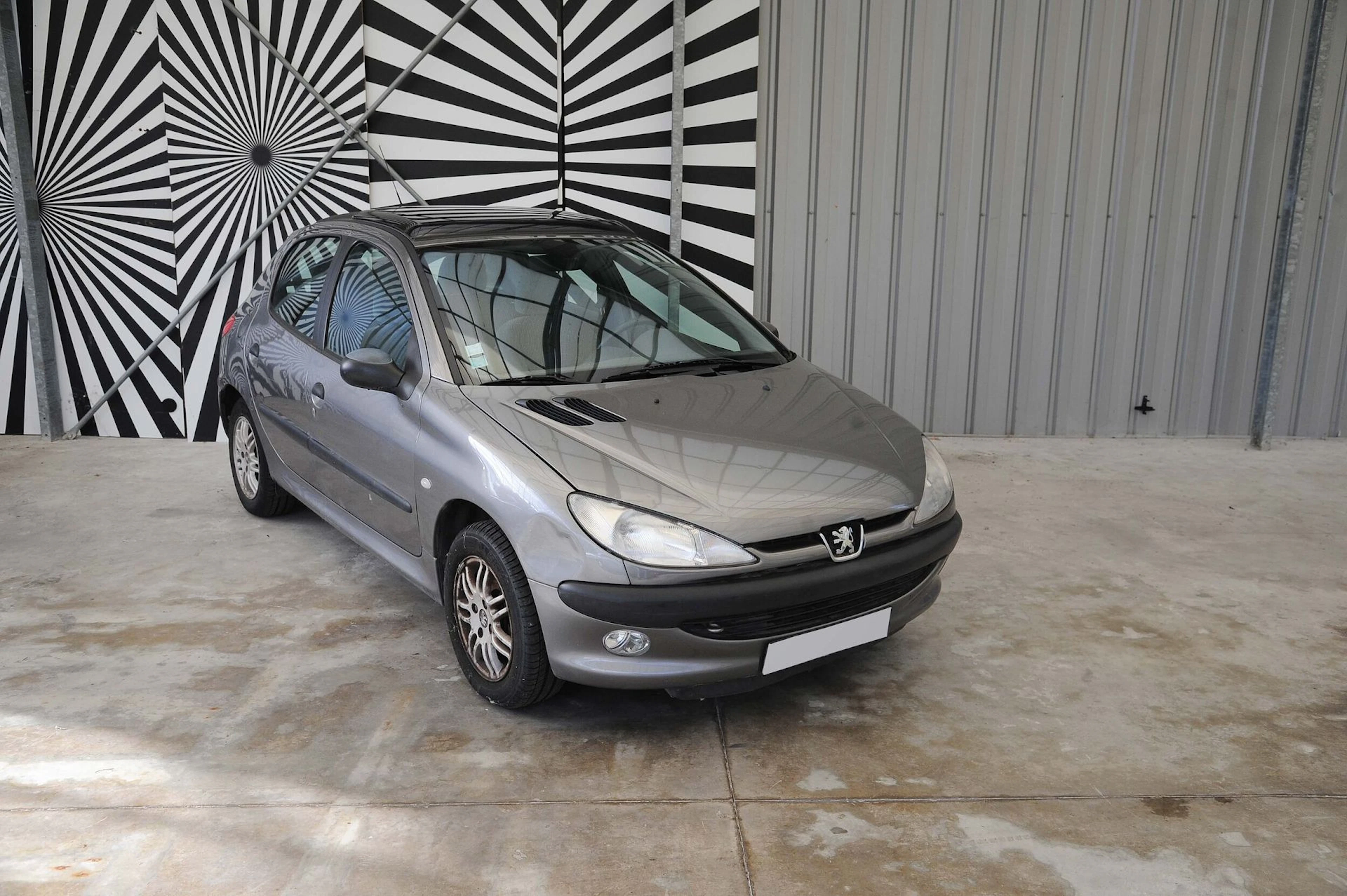 1999 - Peugeot 206 XT - Lot 142