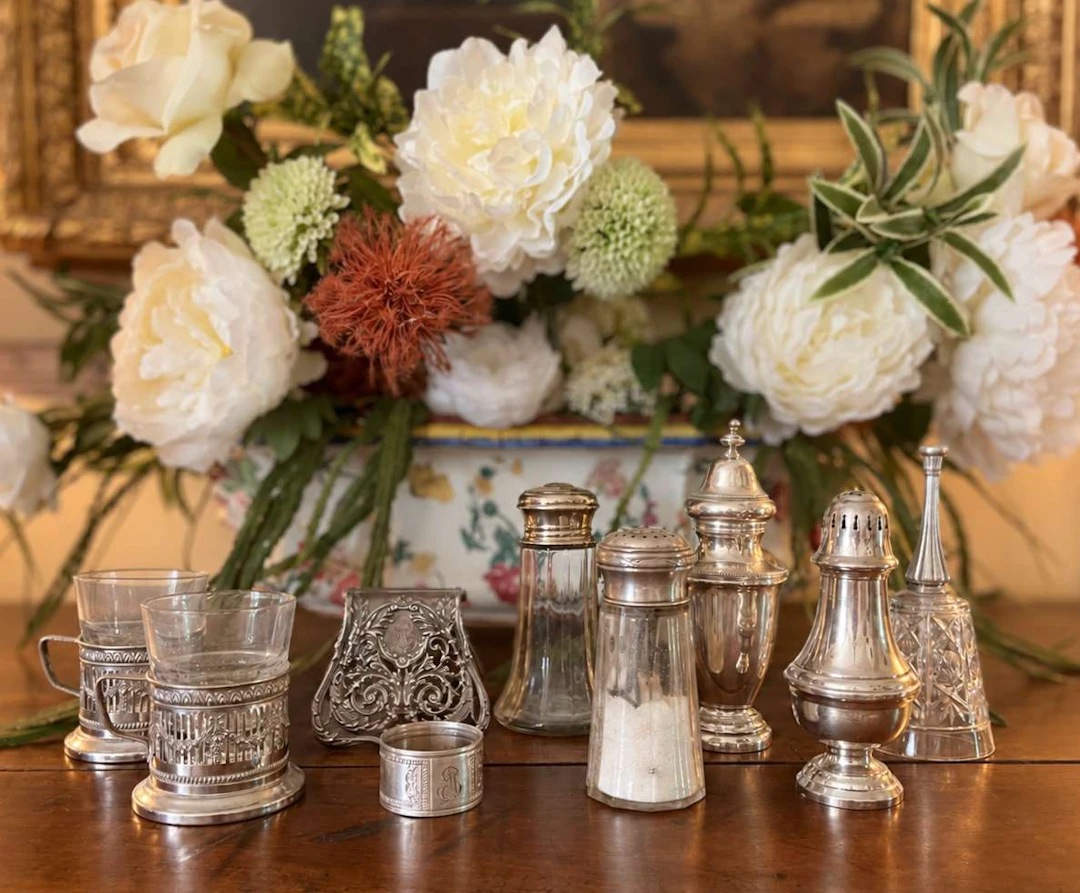 [TABLEWARE], in white metal