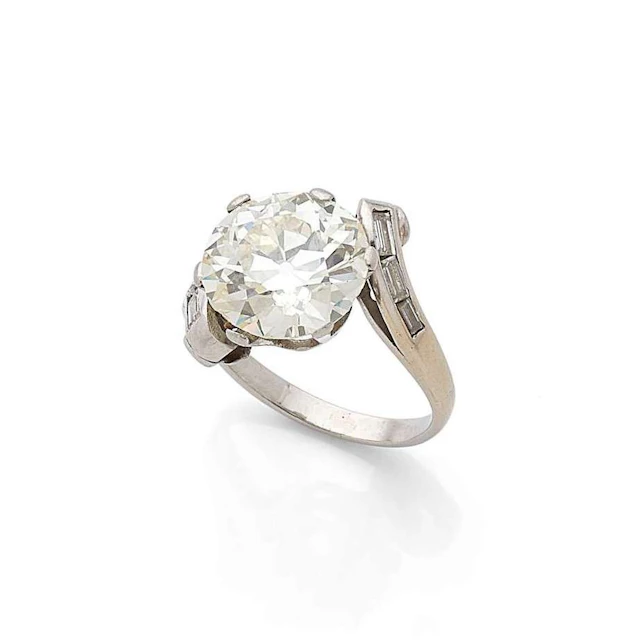 “DIAMOND” RING